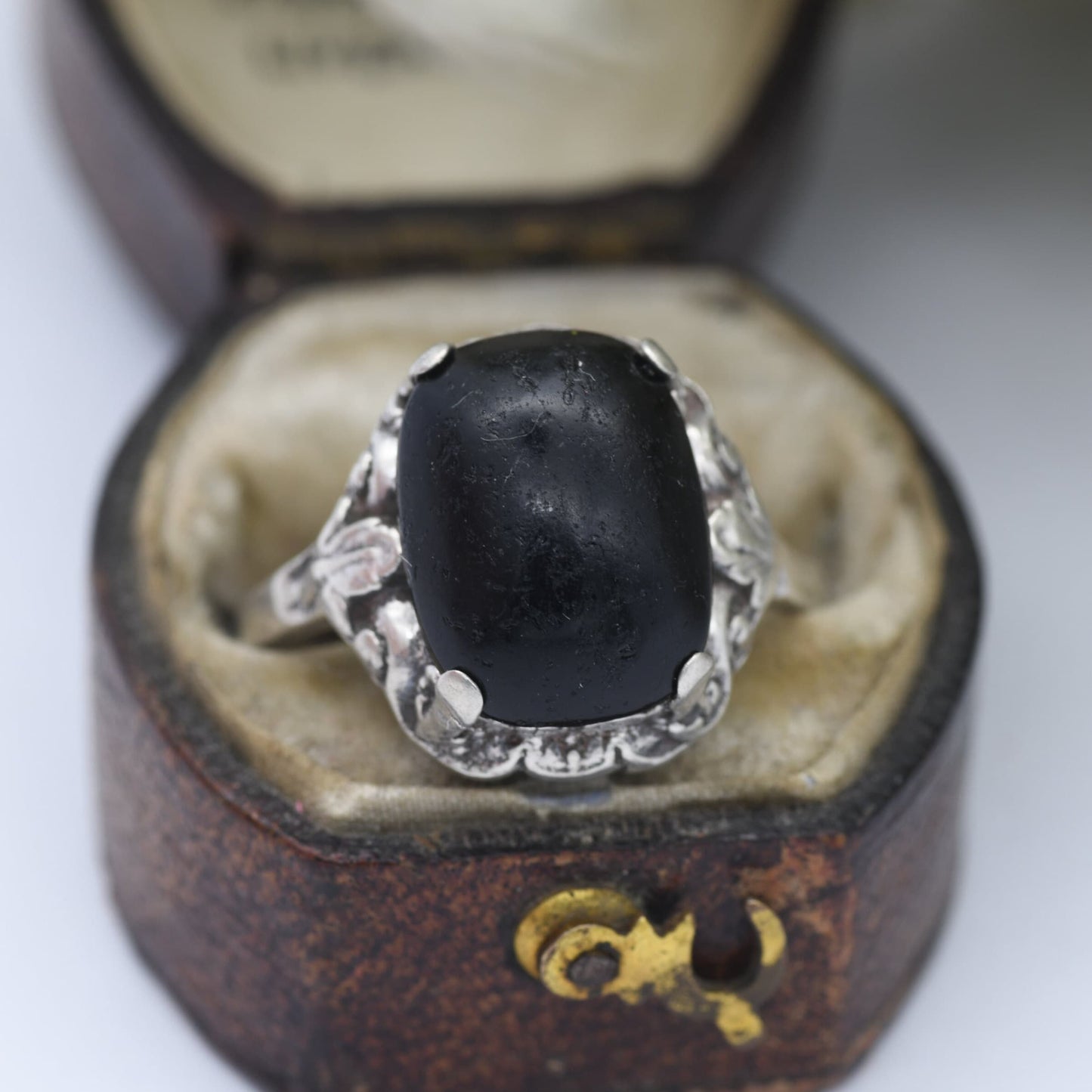 Vintage Silver Black Stone Statement Ring - Mid-Century Victorian Revival | Floral Leaf Design | UK Size - P 1/2 | US Size - 7 3/4