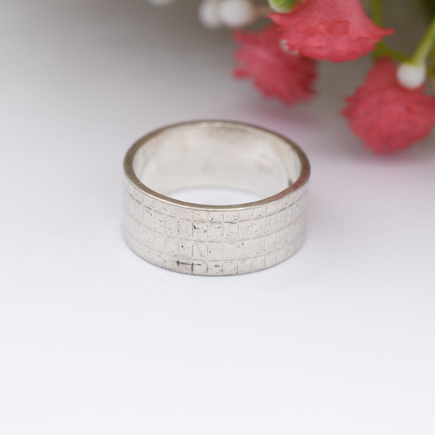 Vintage Sterling Silver Band Ring with Square Design - Unisex Chunky Silver | UK Size - N | US Size - 6 3/4