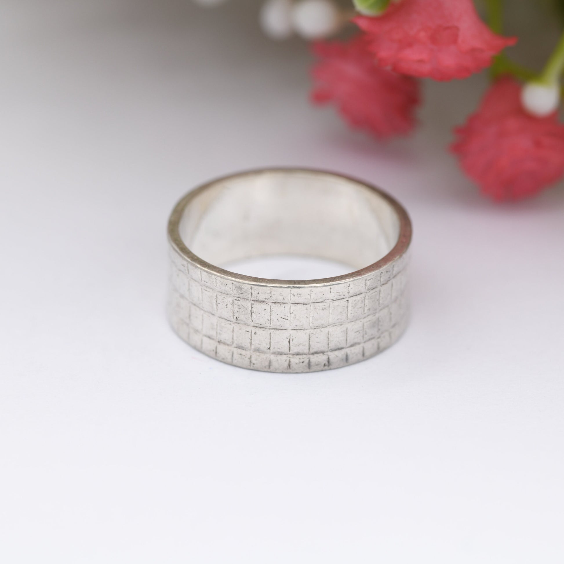 Vintage Sterling Silver Band Ring with Square Design - Unisex Chunky Silver | UK Size - N | US Size - 6 3/4