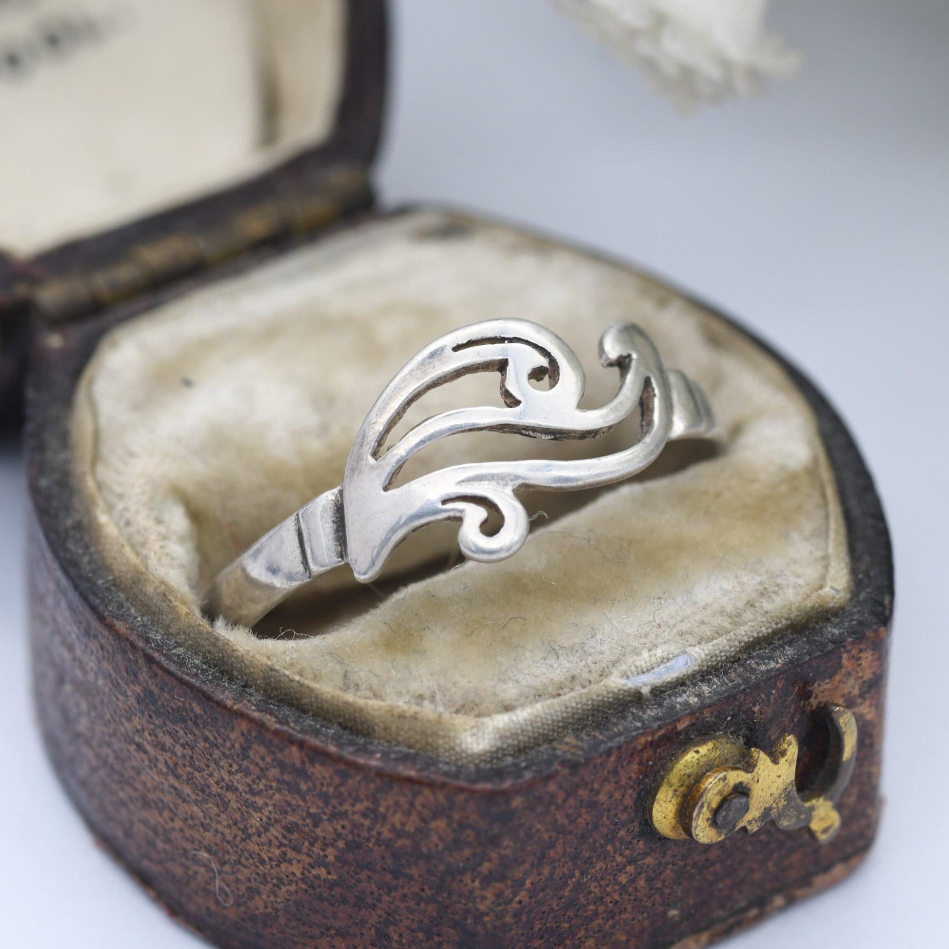 Vintage Sterling Silver Wave Form Ring - Openwork Minimalist Band | UK Size - R 1/2 | US Size - 9