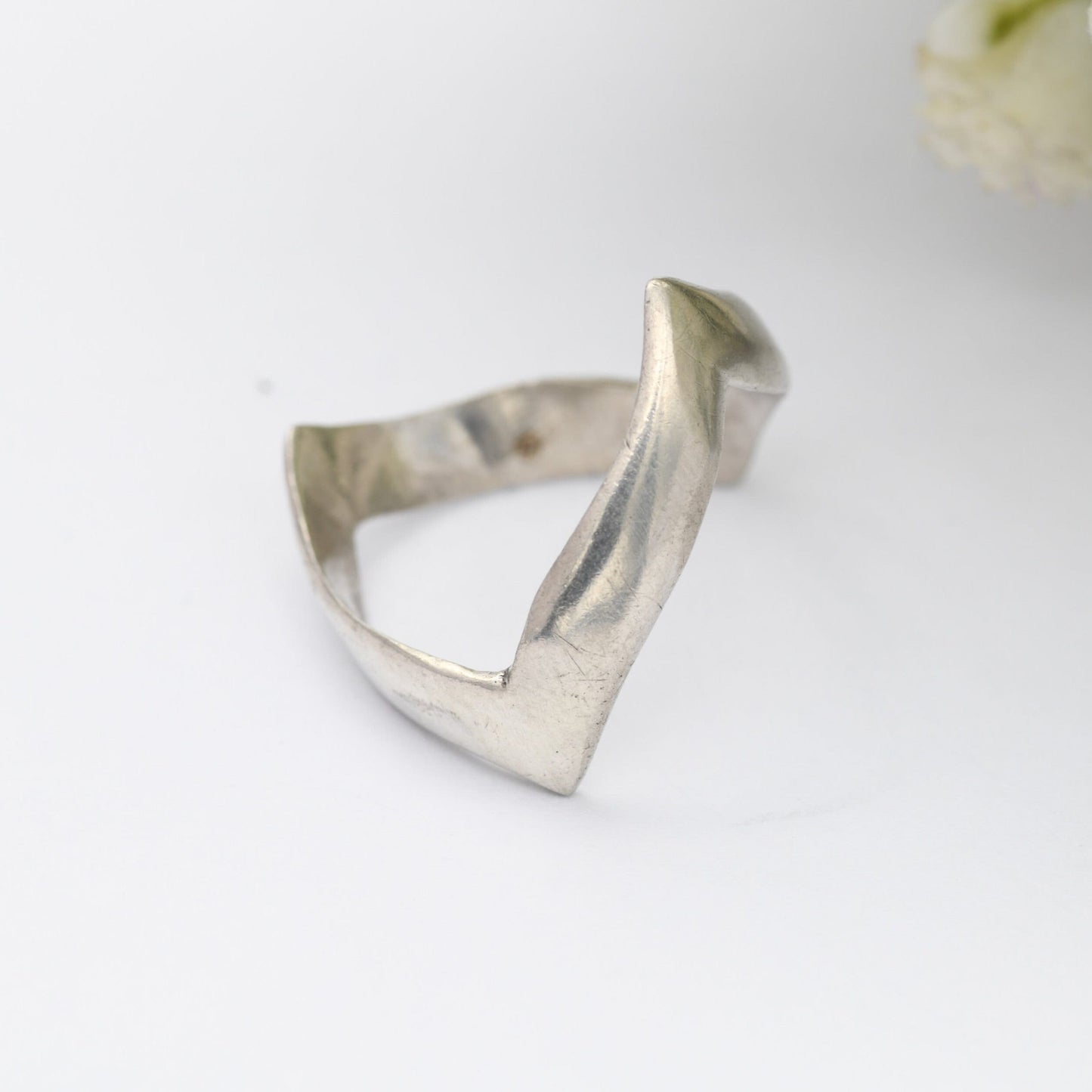 Vintage Sterling Silver Full Wishbone Ring - Chunky Minimalist Band | Unisex | UK Size - P 1/2 | US Size - 8