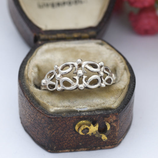 Vintage Sterling Silver Ring - Openwork Knot and Ball Design | UK Size - N 1/2 | US Size - 7