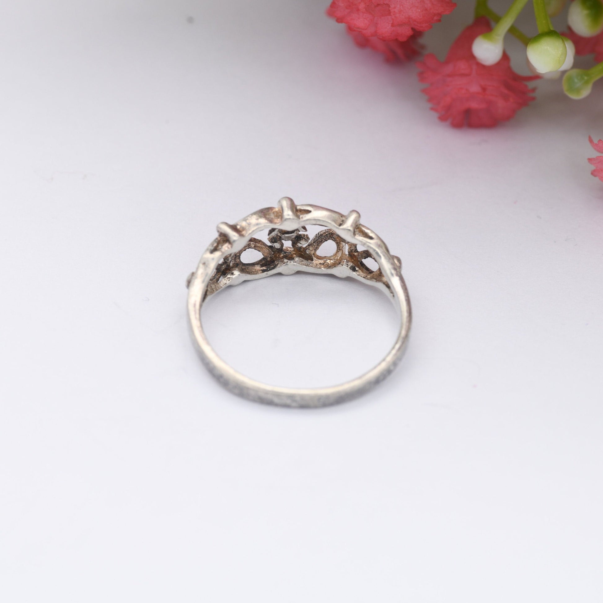 Vintage Sterling Silver Ring - Openwork Knot and Ball Design | UK Size - N 1/2 | US Size - 7