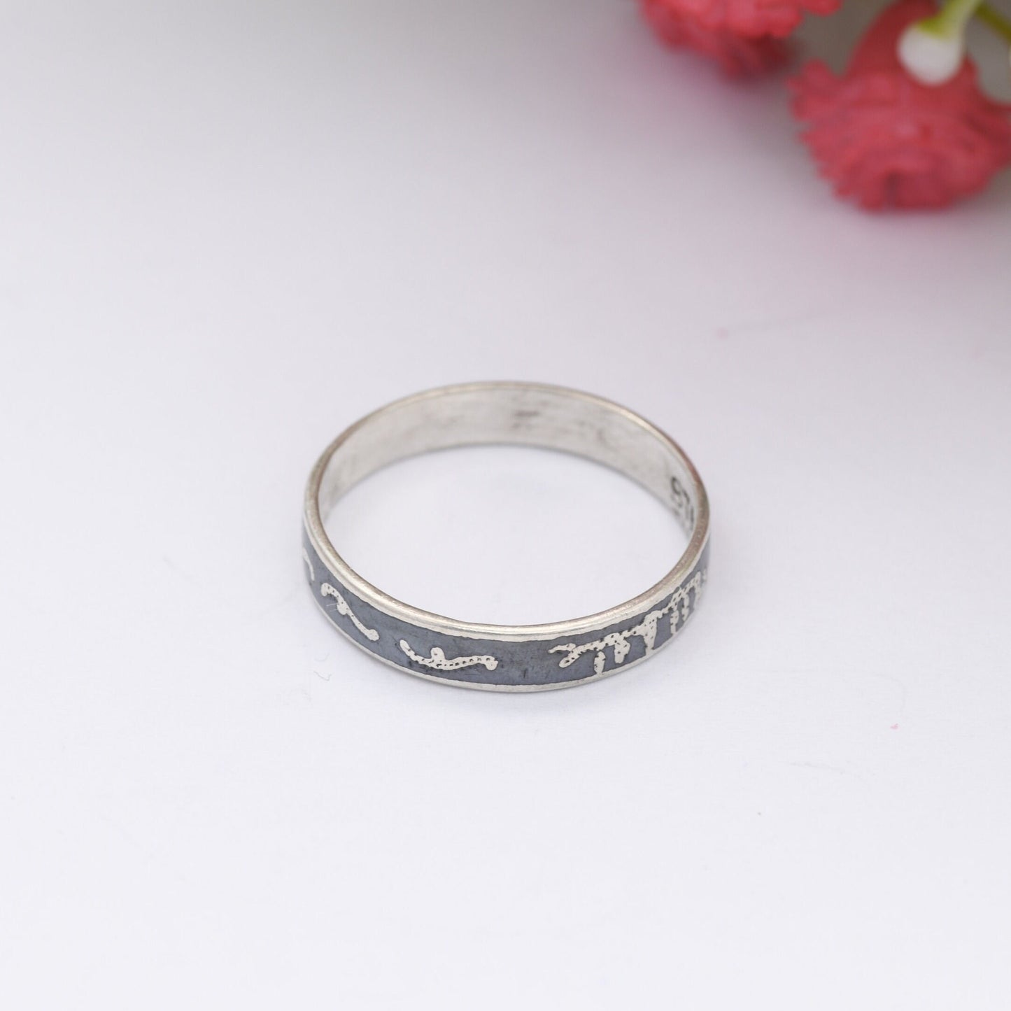 Vintage Thailand Sterling Silver Ring - Black Niello Band | Hand Engraved | UK Size - L | US Size - 5 3/4