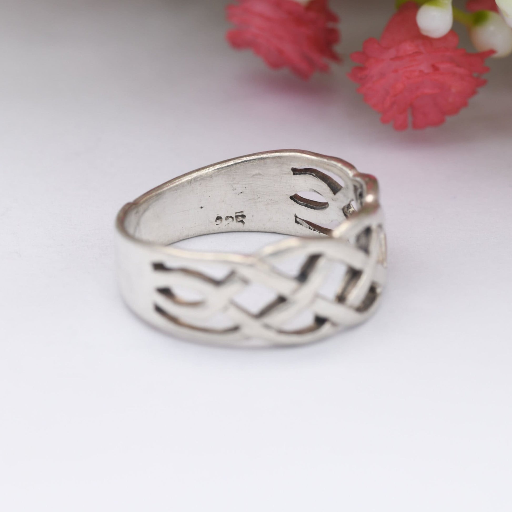 Vintage Sterling Silver Woven Celtic Knot Ring - Openwork Knotted Band | Everyday Unisex Silver | UK Size - P | US Size - 7 3/4
