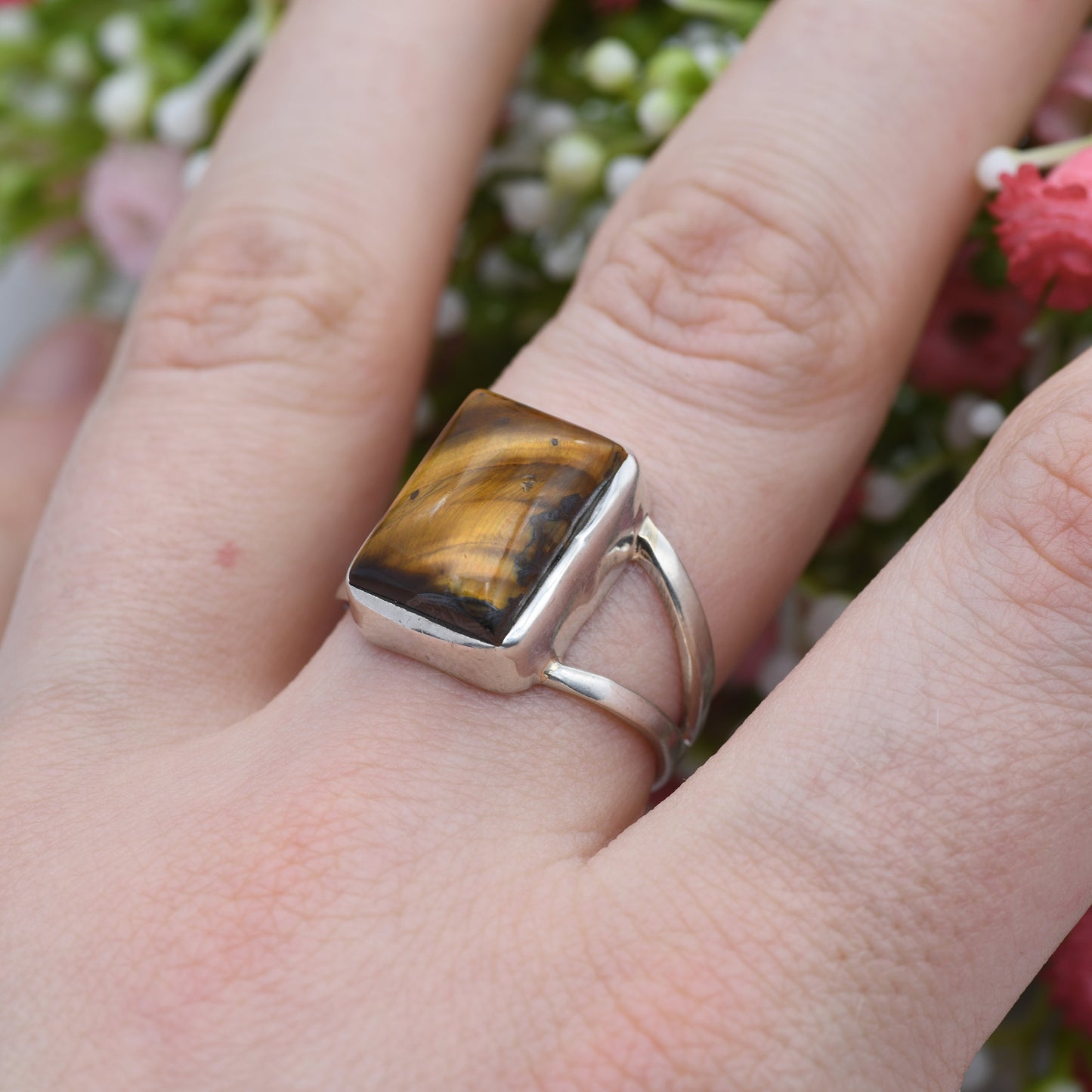 Vintage Sterling Silver Tiger's Eye Ring - Mid-Century Modern | Rectangle Cabochon | UK Size - R 1/2 | US Size - 8 3/4