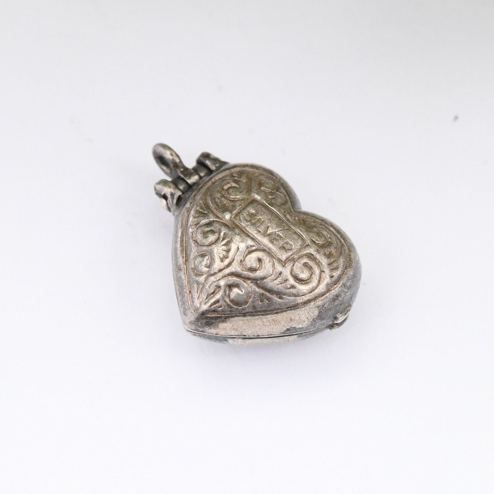 Vintage Sterling Silver Opening Heart Charm Pendant - Opening to Couple Inside | Man and Woman Hugging