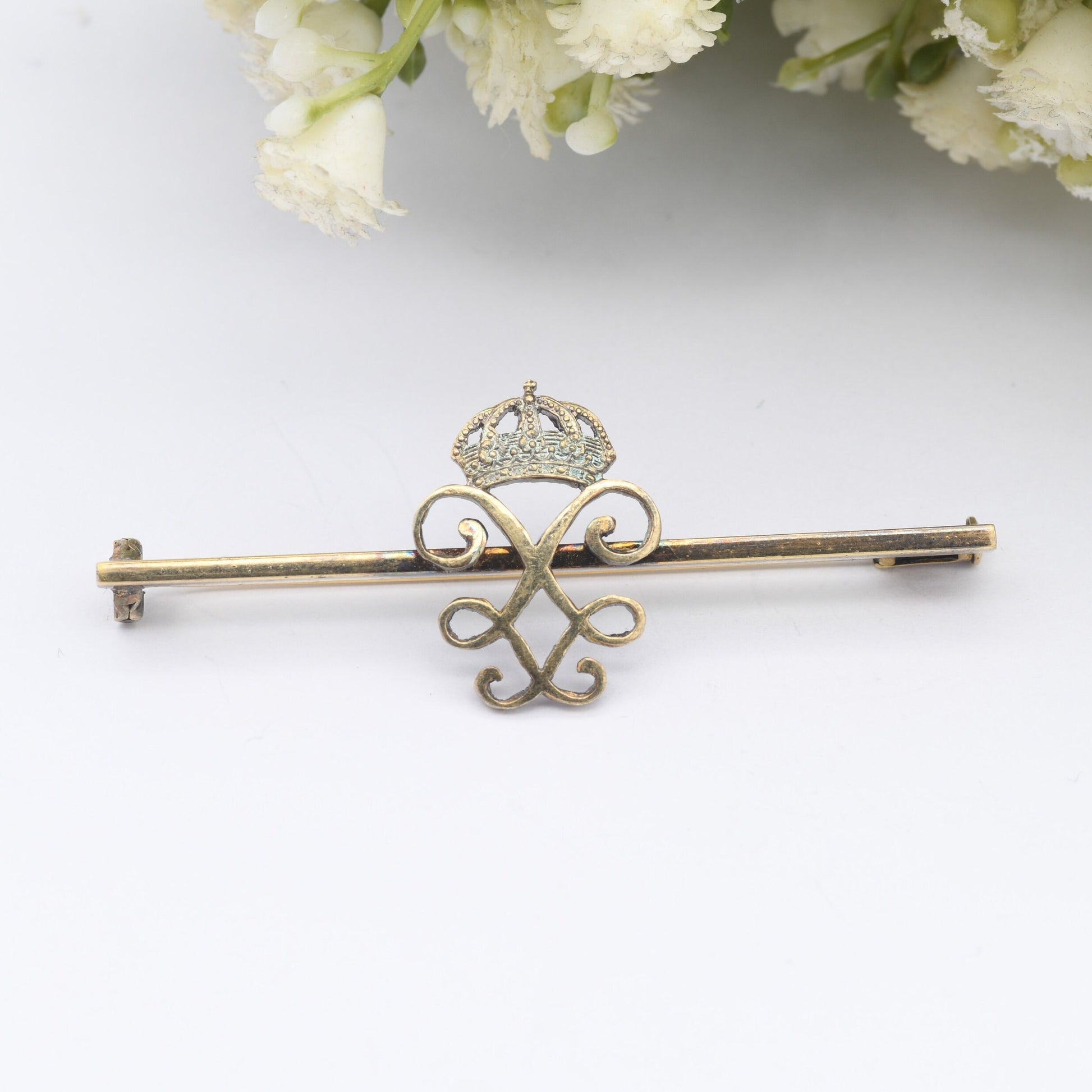 Vintage Sweden Silver Gustaf V Monogram Crown Bar Brooch 1933 - Royal Memorabilia | Swedish Cat Paw | Gold Plated | Royal Insignia