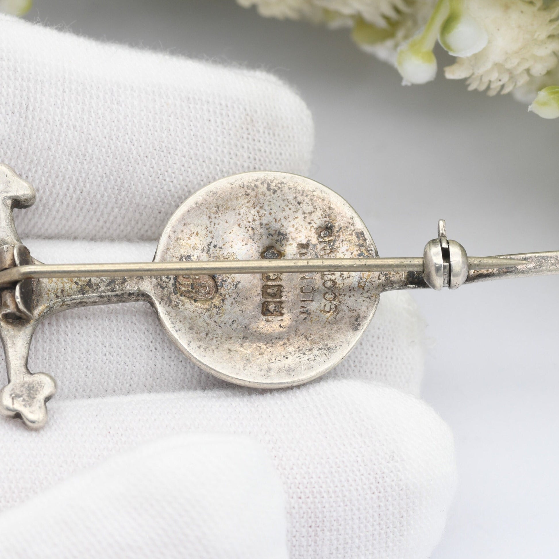 Vintage Iona Scottish Silver Sword & Shield Brooch | Kilt Pin 1959 by John Hart HJ JH - Collectable Scotland Jewellery