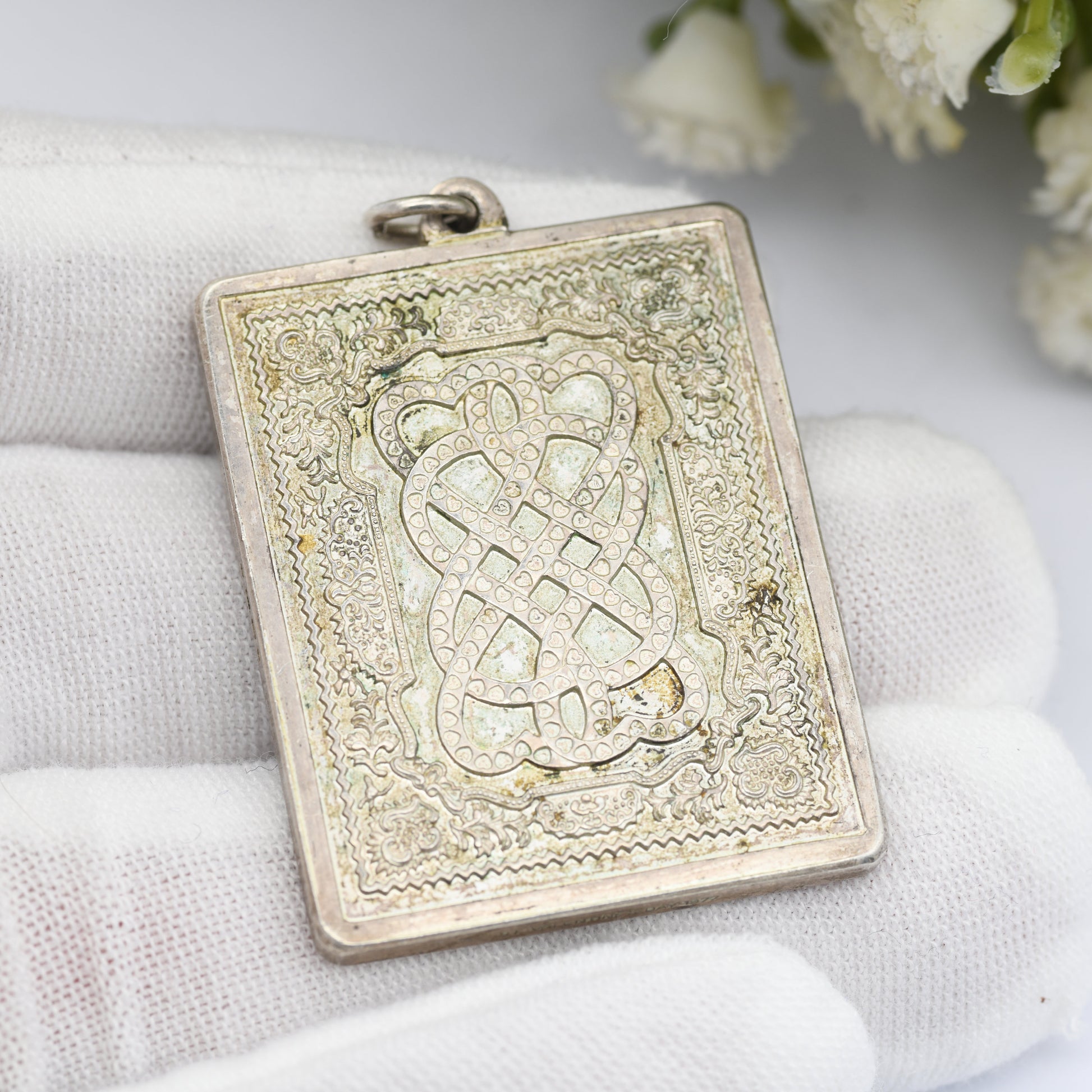 Vintage John Pinches 1977 Sterling Silver Valentine's Day Pendant Medal - Twisted Crossed Hearts Design | Wearable Silver Ingot