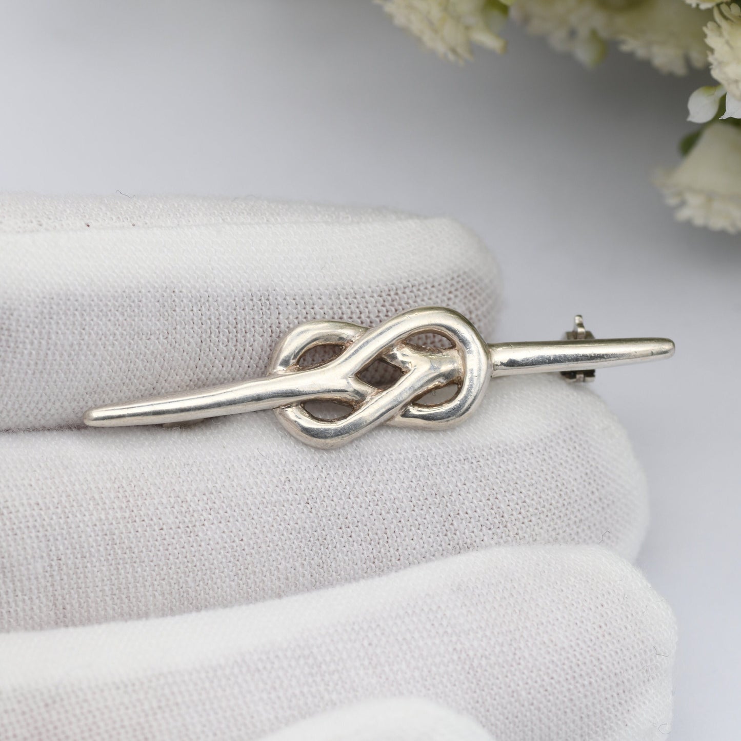 Vintage Sterling Silver Celtic Infinity Knot Bar Brooch - Twisted Design