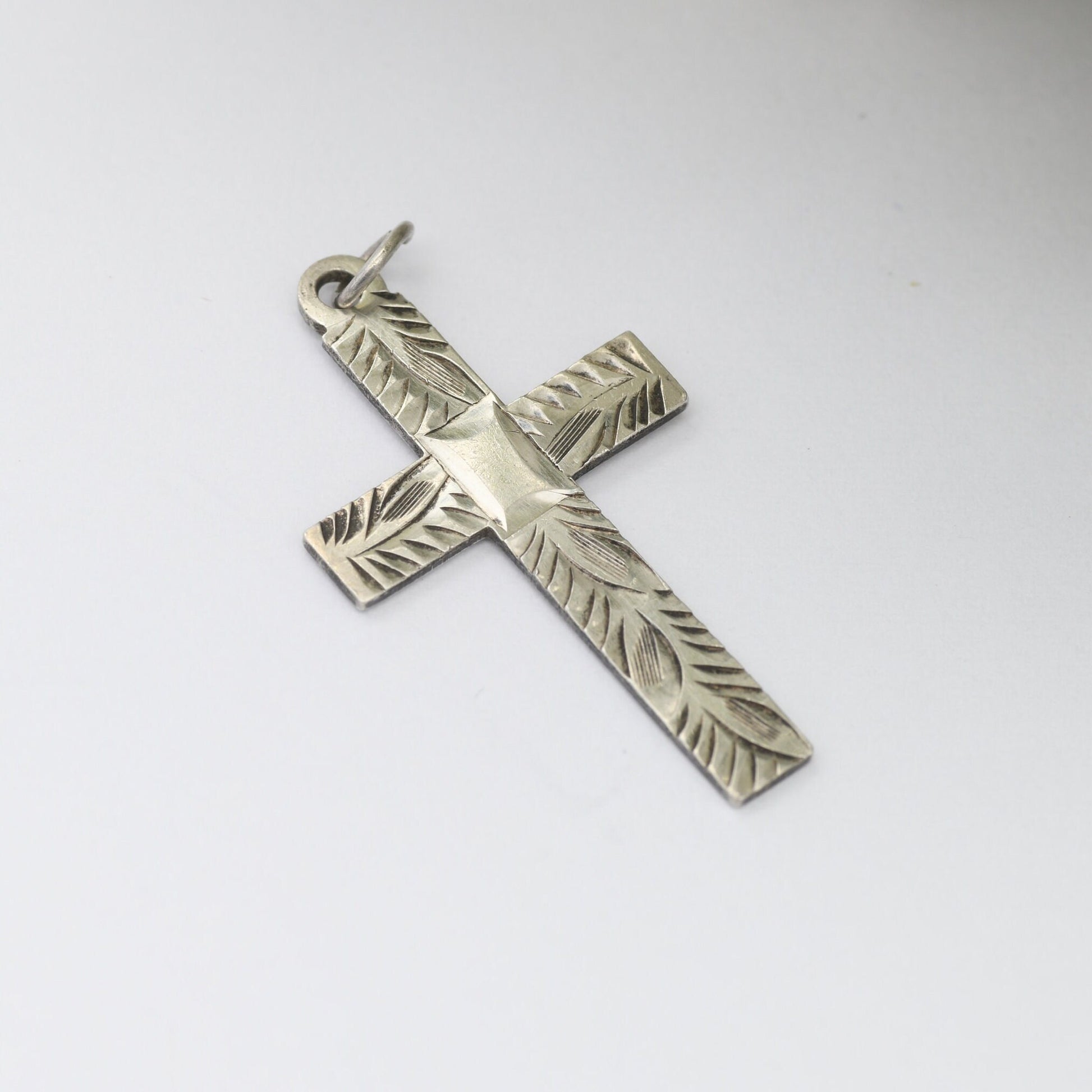 Vintage Sterling Silver Cross Pendant with Engraved Design