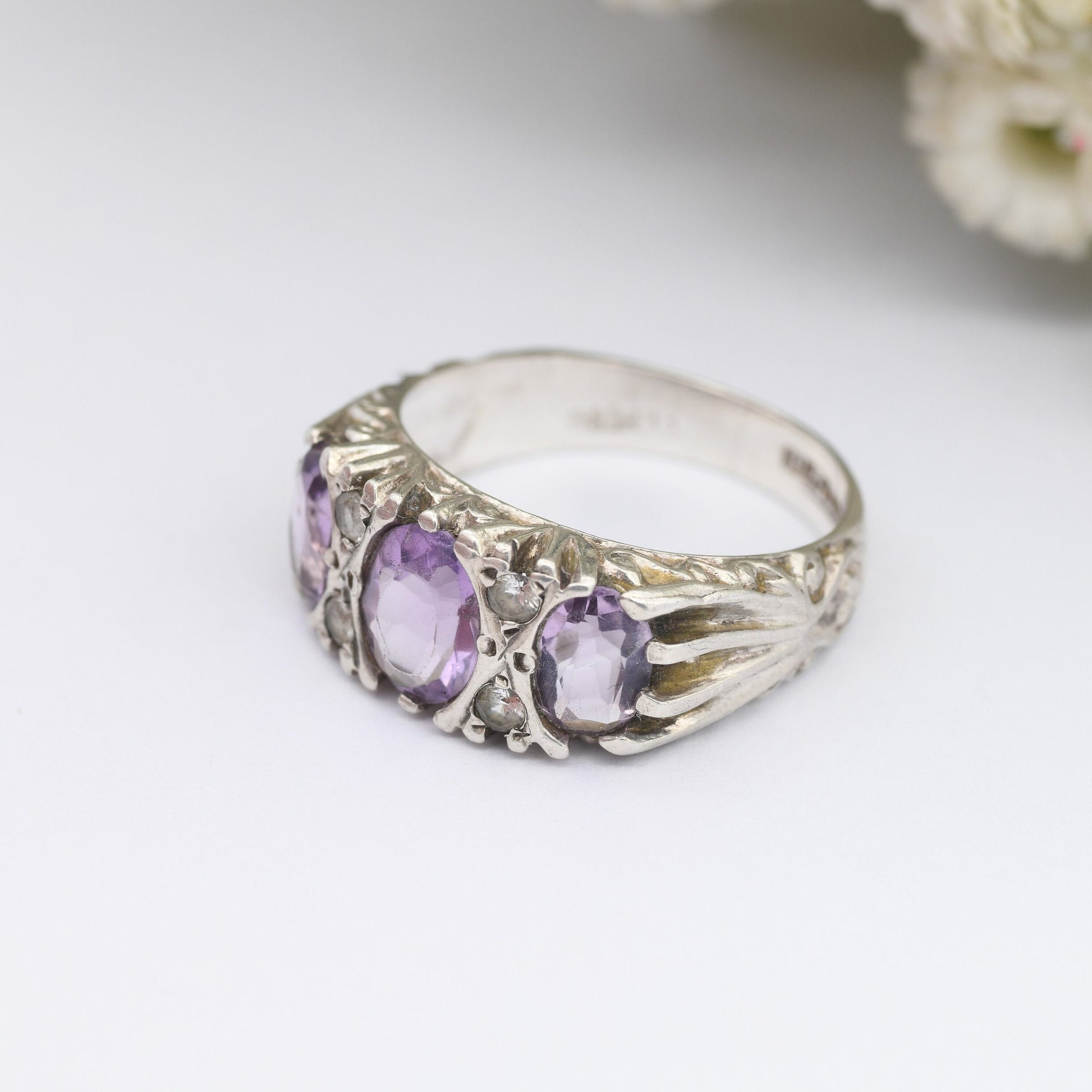 Vintage Sterling Silver Amethyst Three Stone Ring with Clear Stone Accents 1978 - Victorian Revival | UK Size - J 1/2 | US Size - 5