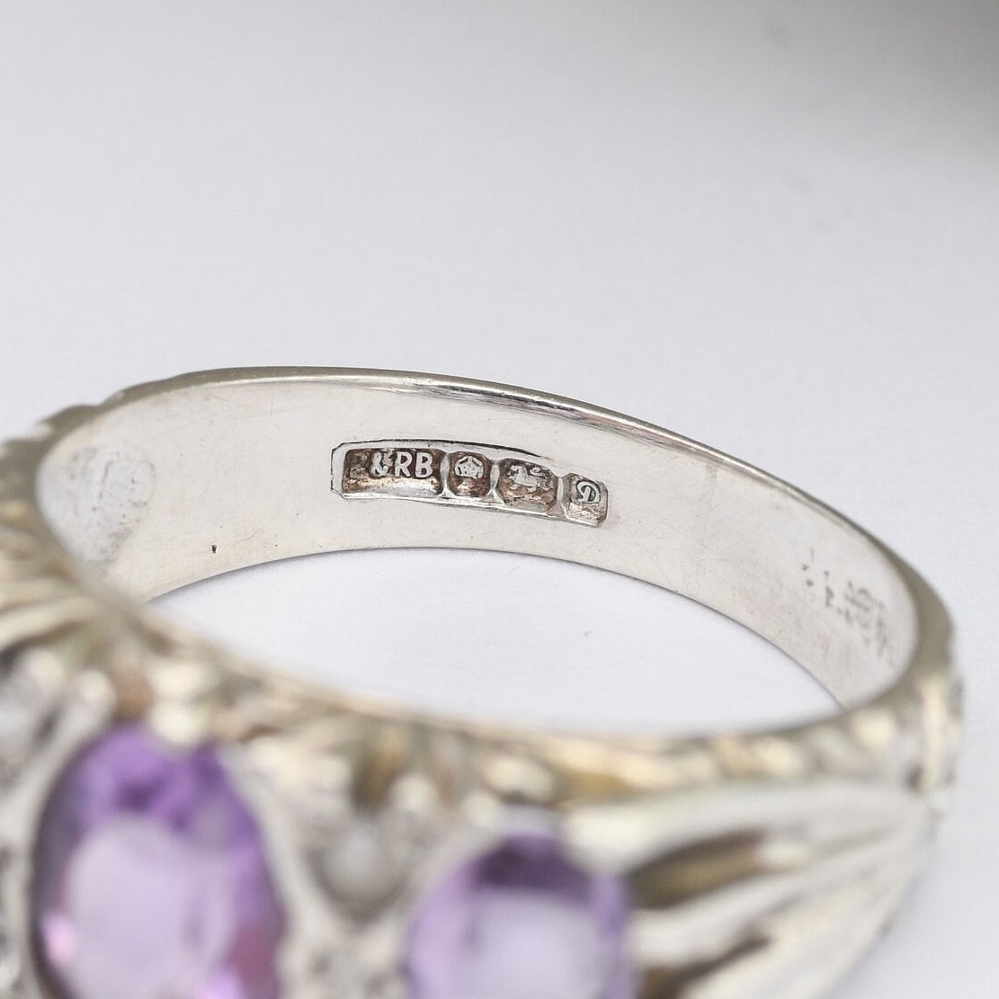 Vintage Sterling Silver Amethyst Three Stone Ring with Clear Stone Accents 1978 - Victorian Revival | UK Size - J 1/2 | US Size - 5