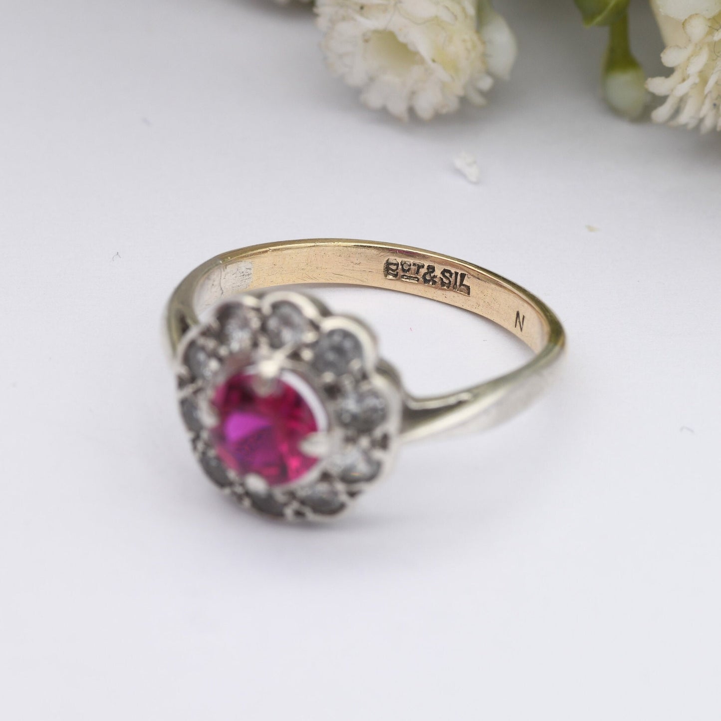 Vintage 9ct Gold Sterling Silver Ruby Clear Stone Flower Cluster Ring - Floral Daisy Ring | UK Size - N 1/2 | US Size - 7