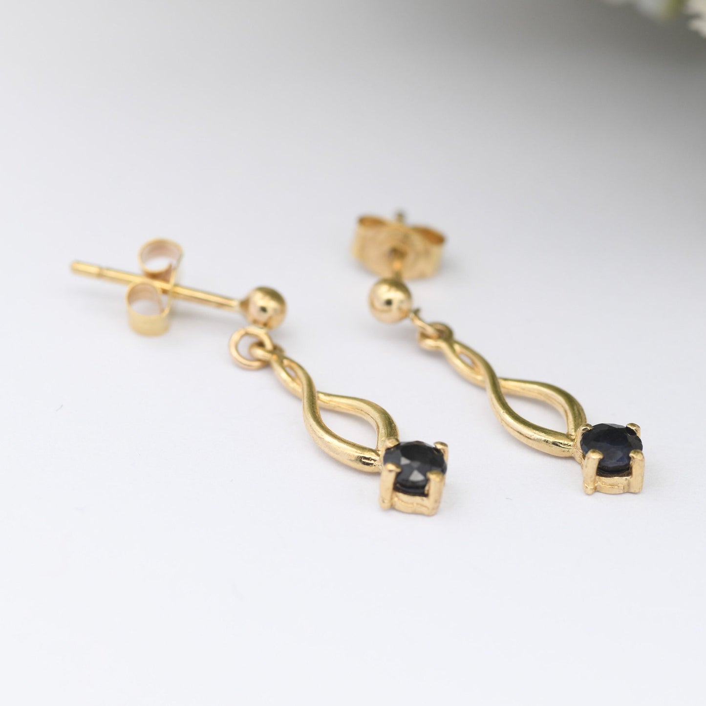 Vintage 9ct Gold Sapphire Twisted Drop Earrings - Minimal Everyday Gold | Blue Sapphire Gift for Her