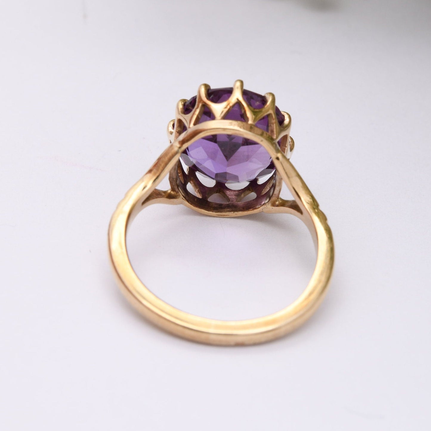 Vintage 9ct Gold Synthetic Sapphire Ring - Solid Gold Purple Sapphire Colour Change Sapphire Large Solitaire | UK Size - J | US Size - 4 3/4