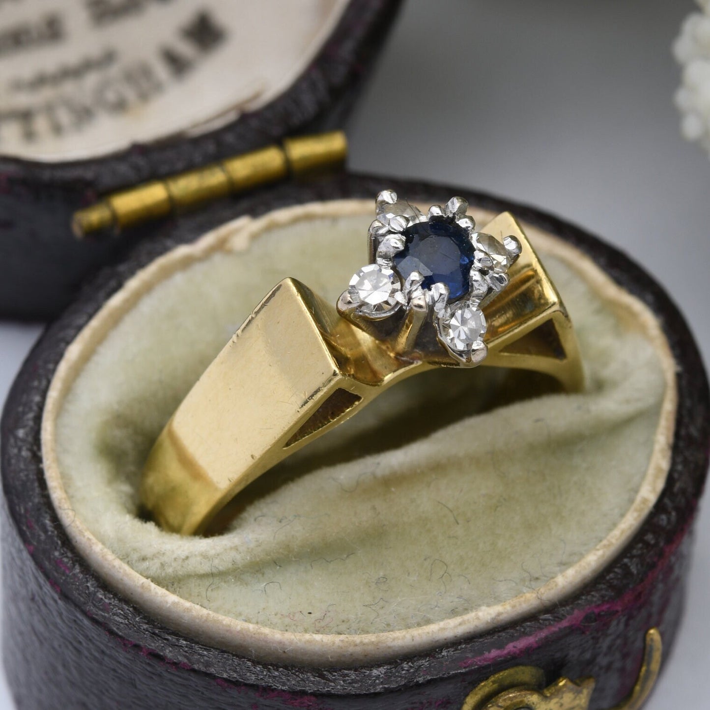 Vintage 18ct Gold Sapphire Diamond Ring 1976 - Statement Cocktail Ring UK Size - M | US Size - 6