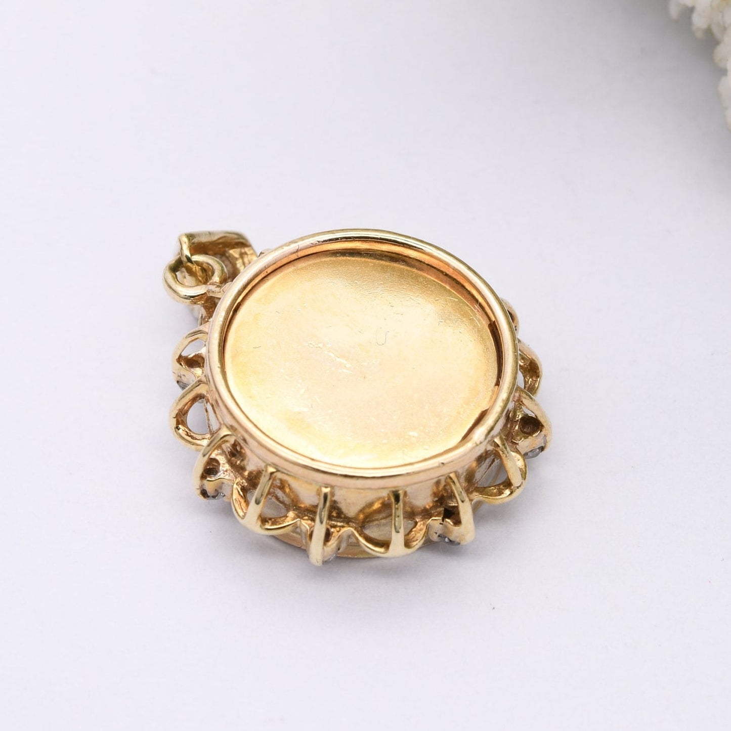 Vintage 9ct Gold Diamond Pendant with Star Spinner in Glass Mount - Star Wheel Fob Pendant