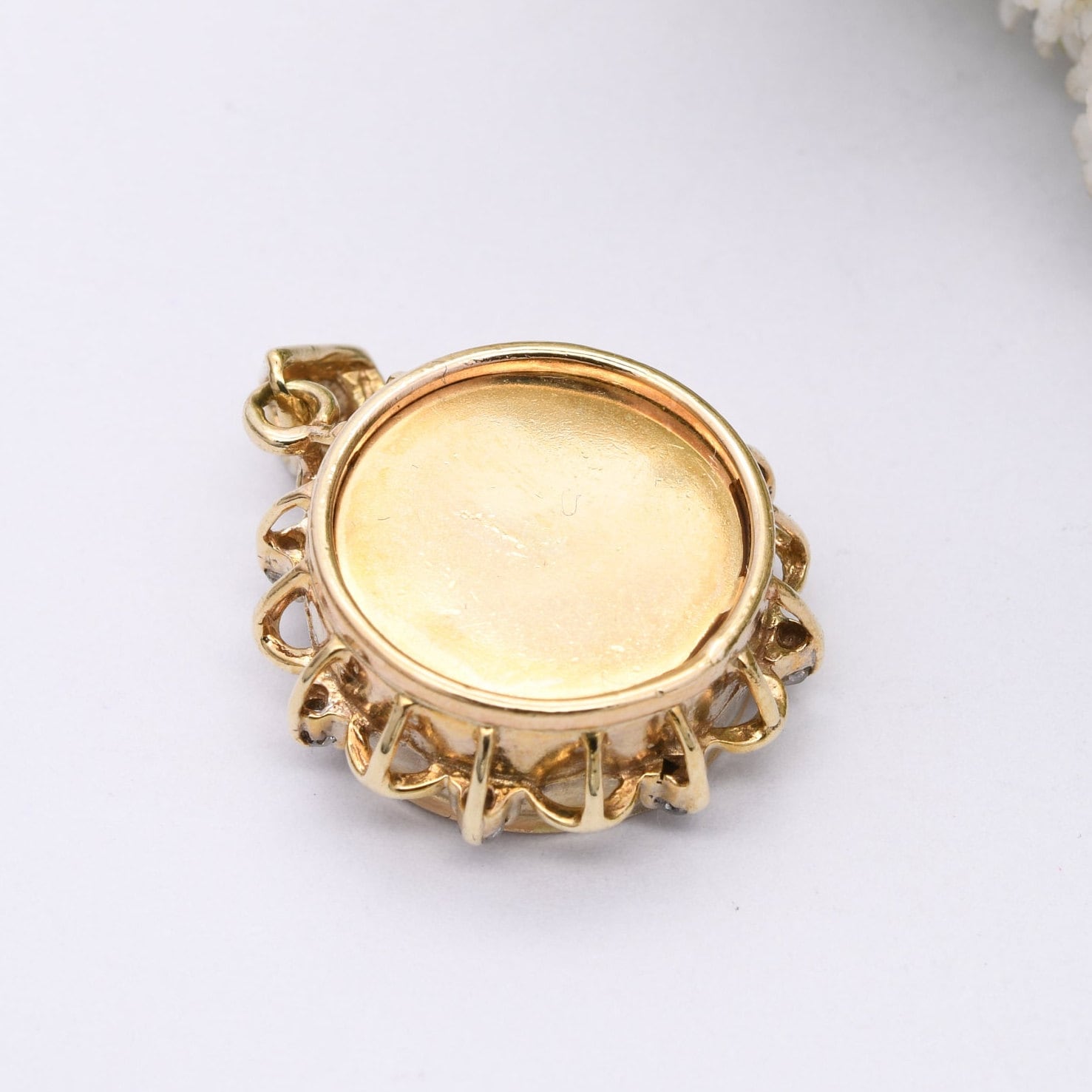 Vintage 9ct Gold Diamond Pendant with Star Spinner in Glass Mount - Star Wheel Fob Pendant