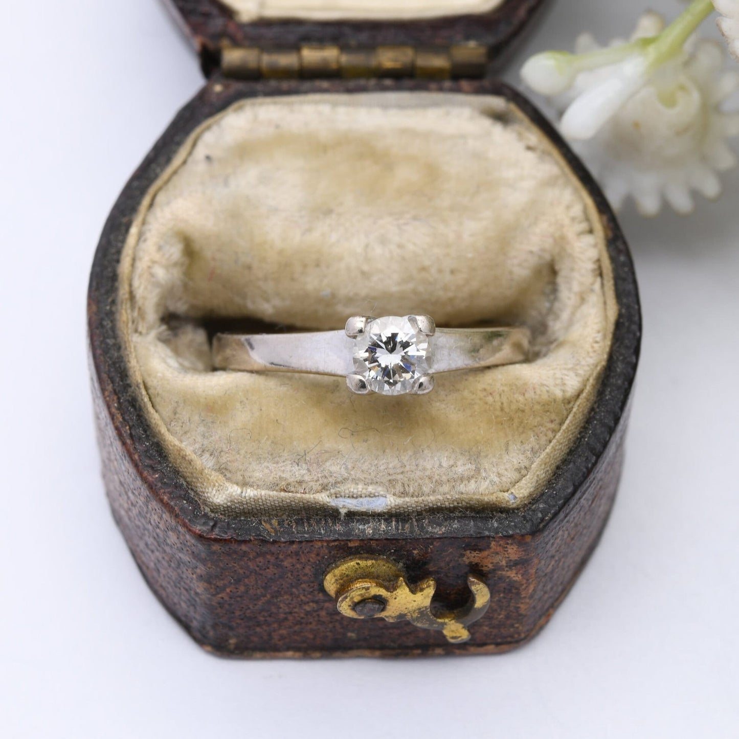 Vintage 18ct White Gold Diamond Solitaire Ring - Engagement | .25 Carat 25 Point Round Brilliant Cut Diamond | UK Size - J | US Size - 4 1/4