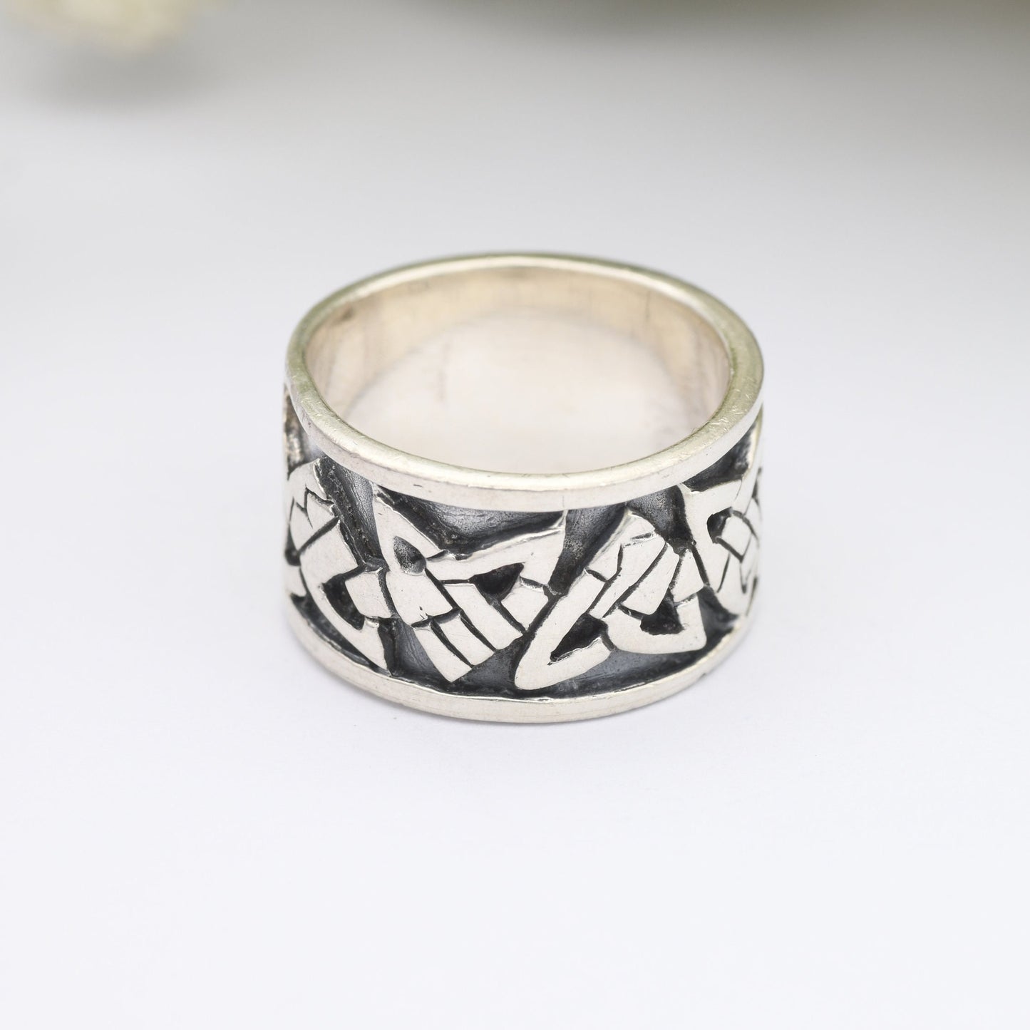 Vintage Sterling Silver Celtic Knot Band Ring