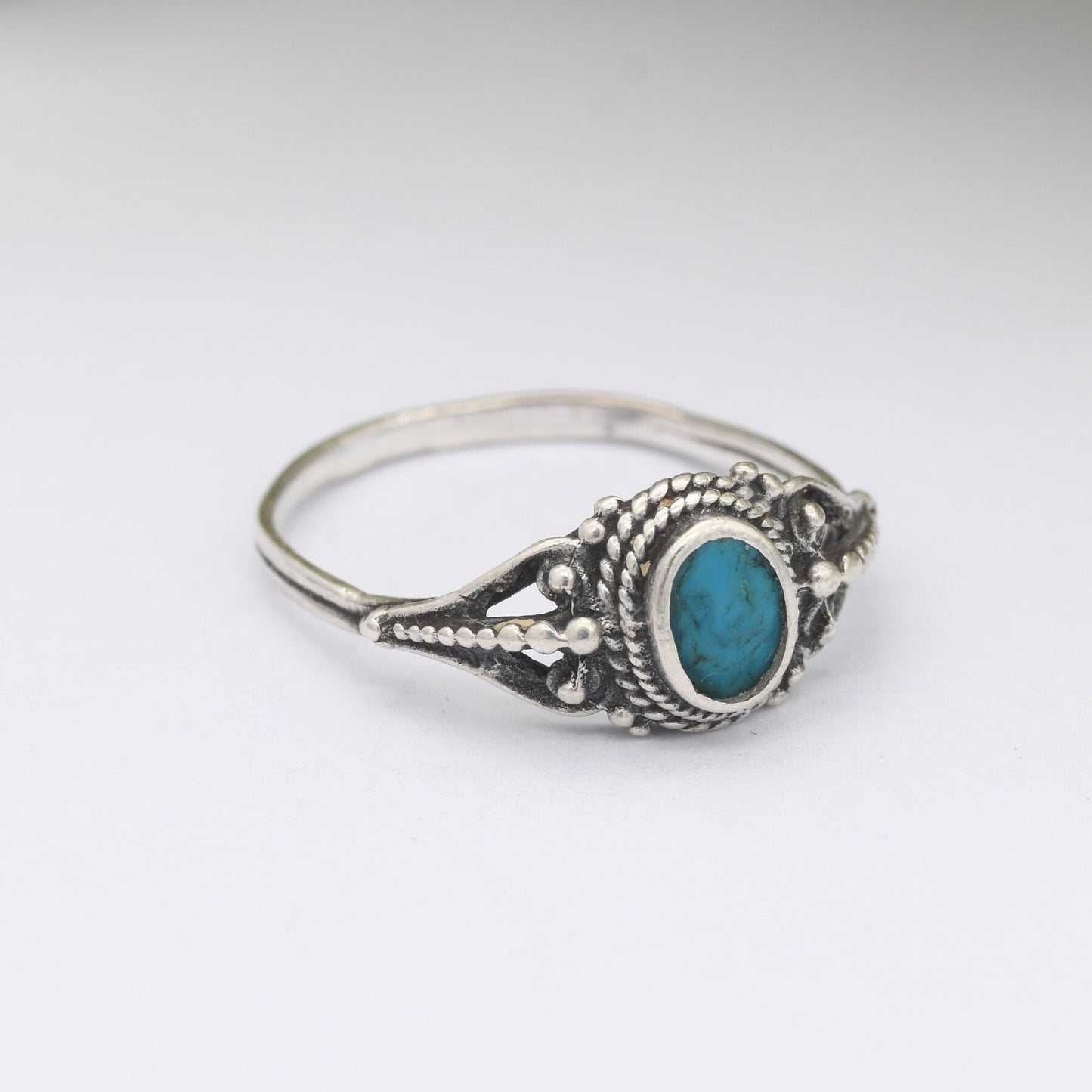 Vintage Sterling Silver Turquoise Ring