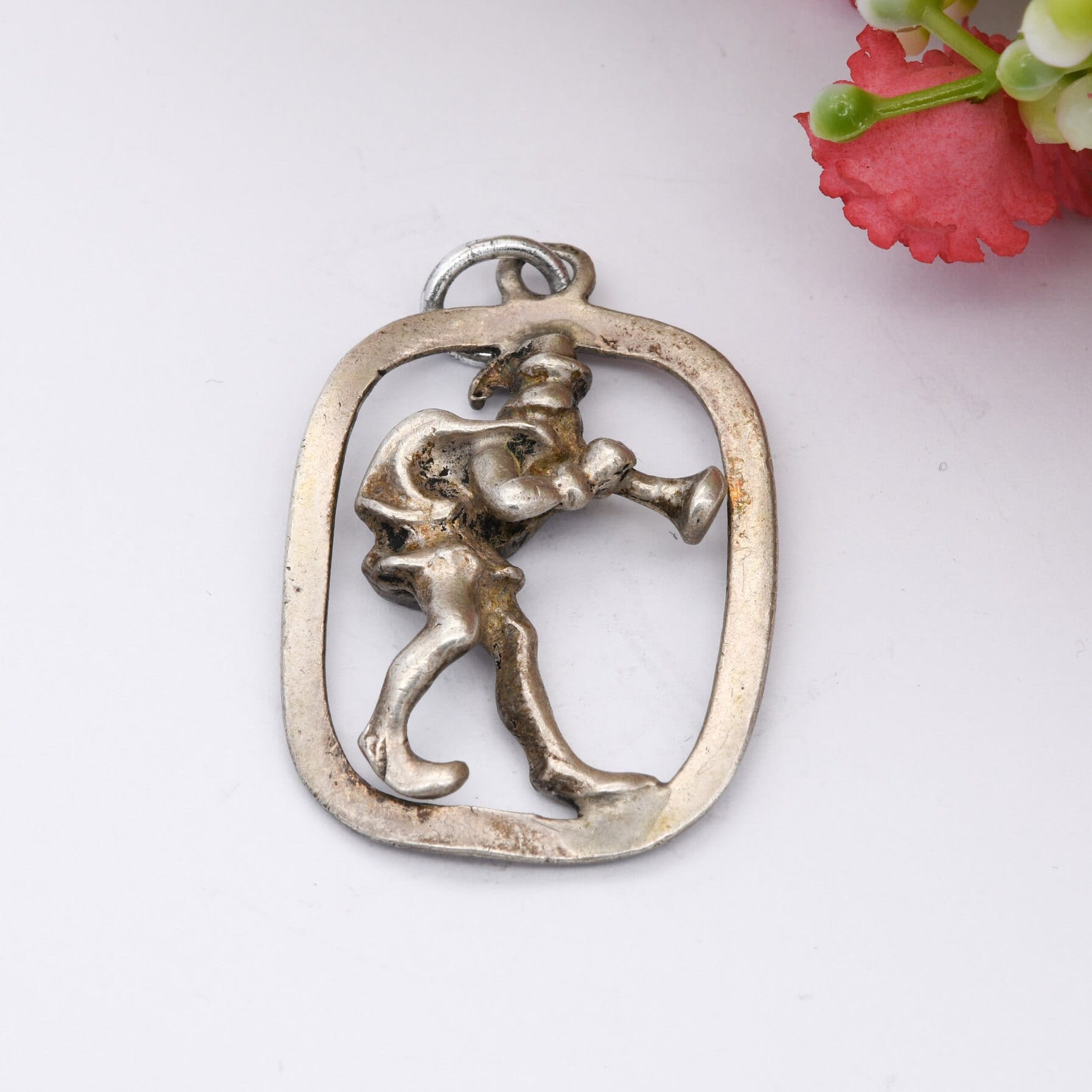 Vintage Sterling Silver Pied Piper of Hamelin Pendant