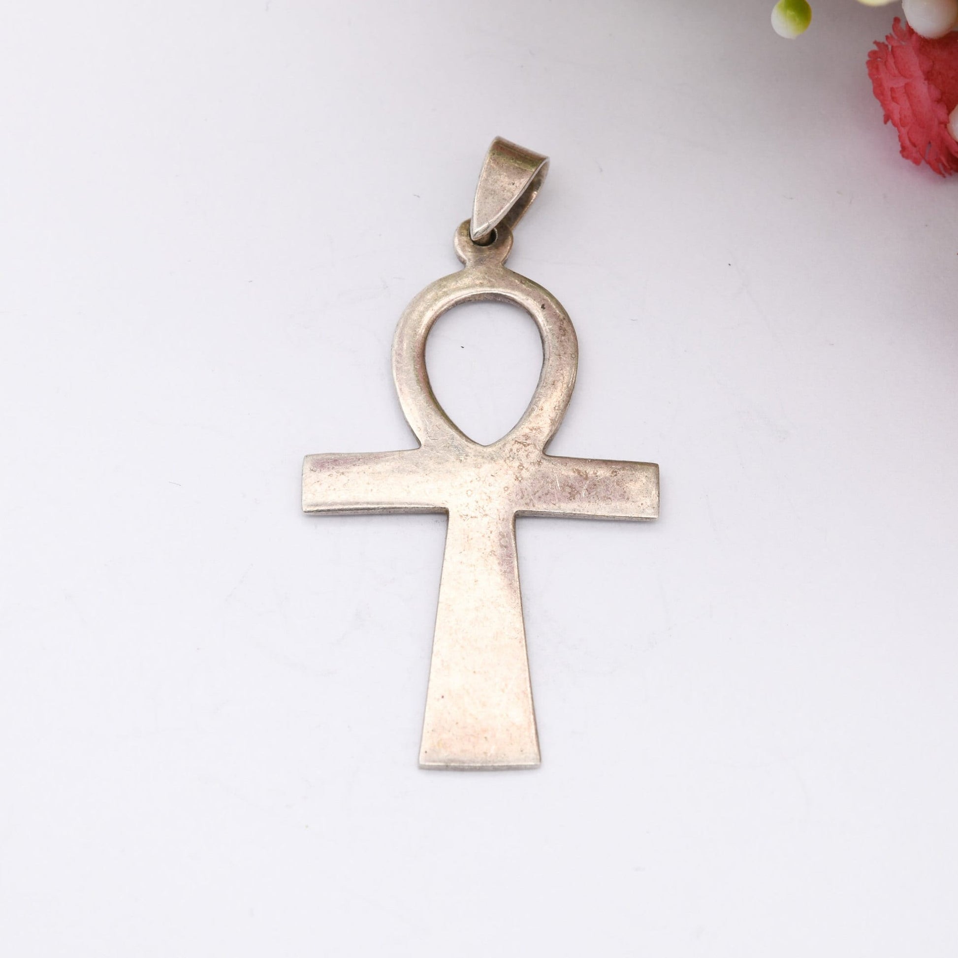 Vintage Sterling Silver Egyptian Ankh Pendant