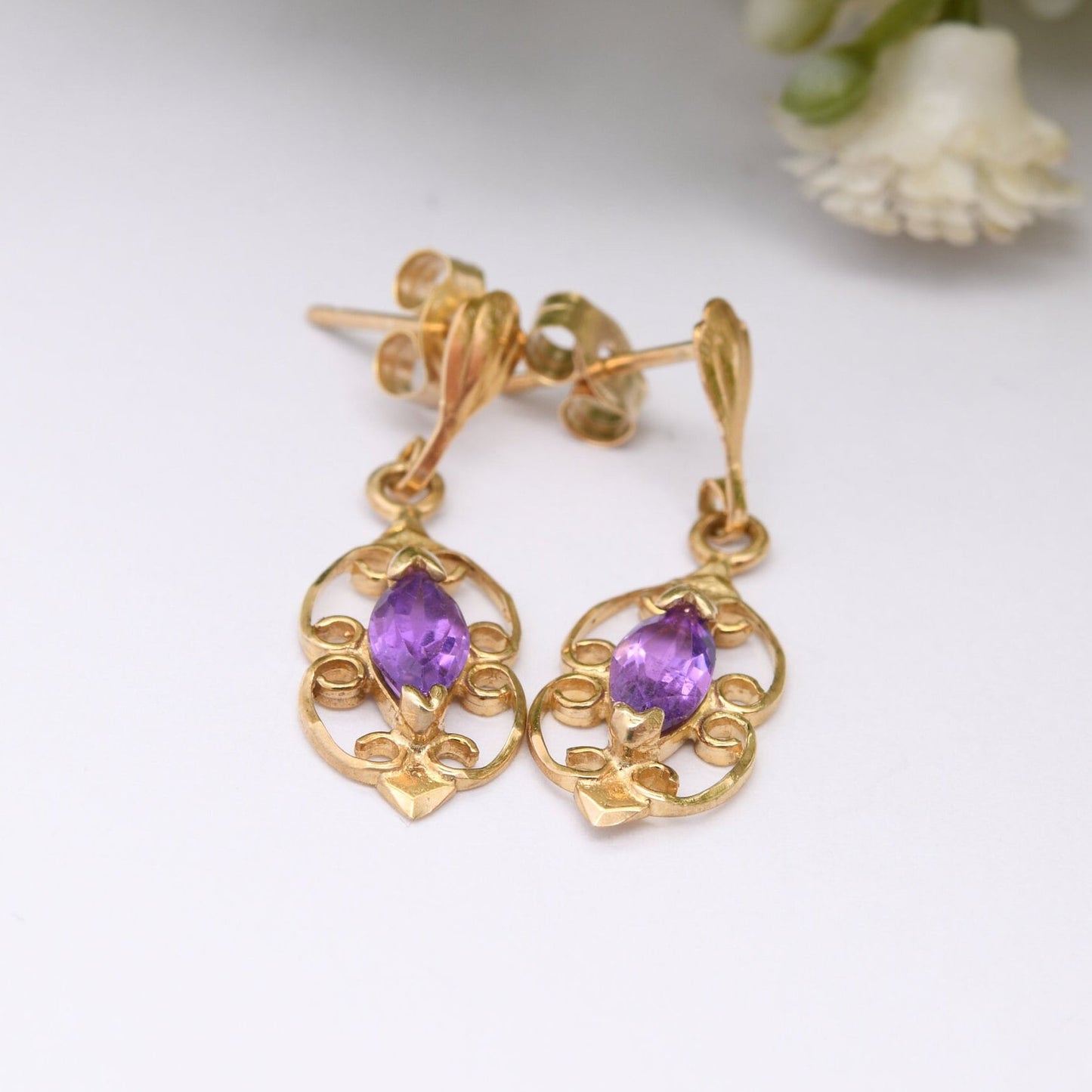 Vintage 9ct Gold Amethyst Drop Earrings