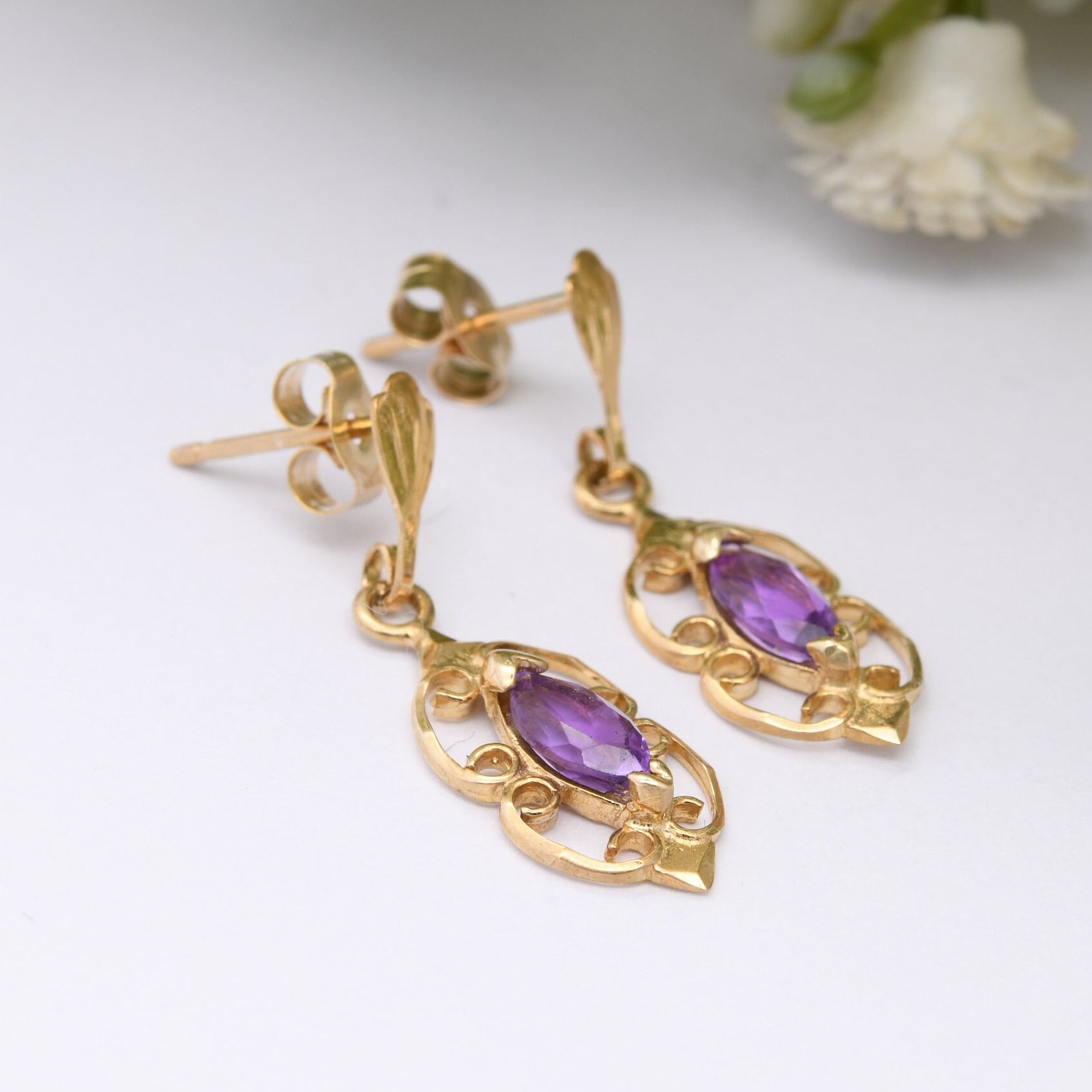 Vintage 9ct Gold Amethyst Drop Earrings