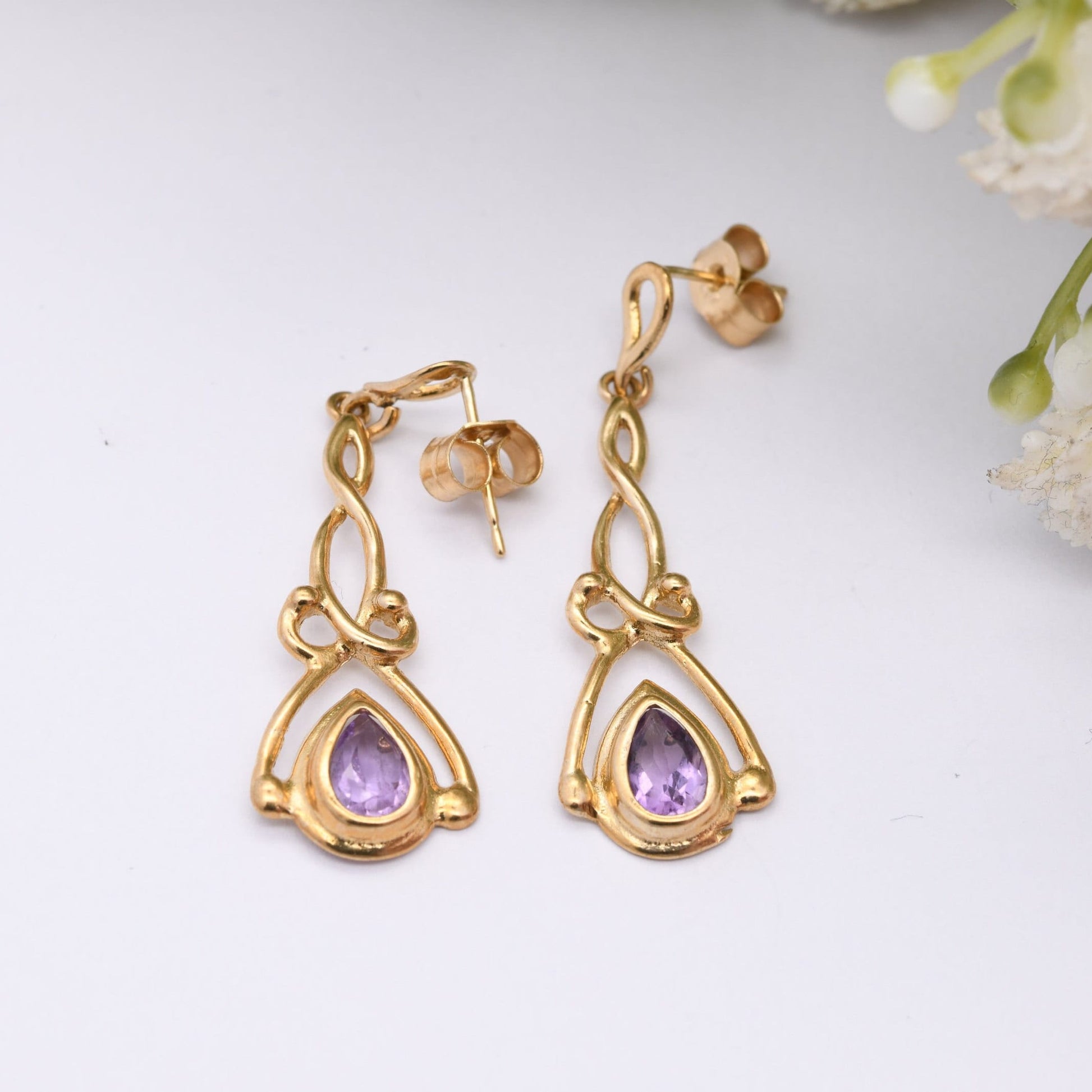 Vintage 9ct Gold Amethyst Drop Earrings