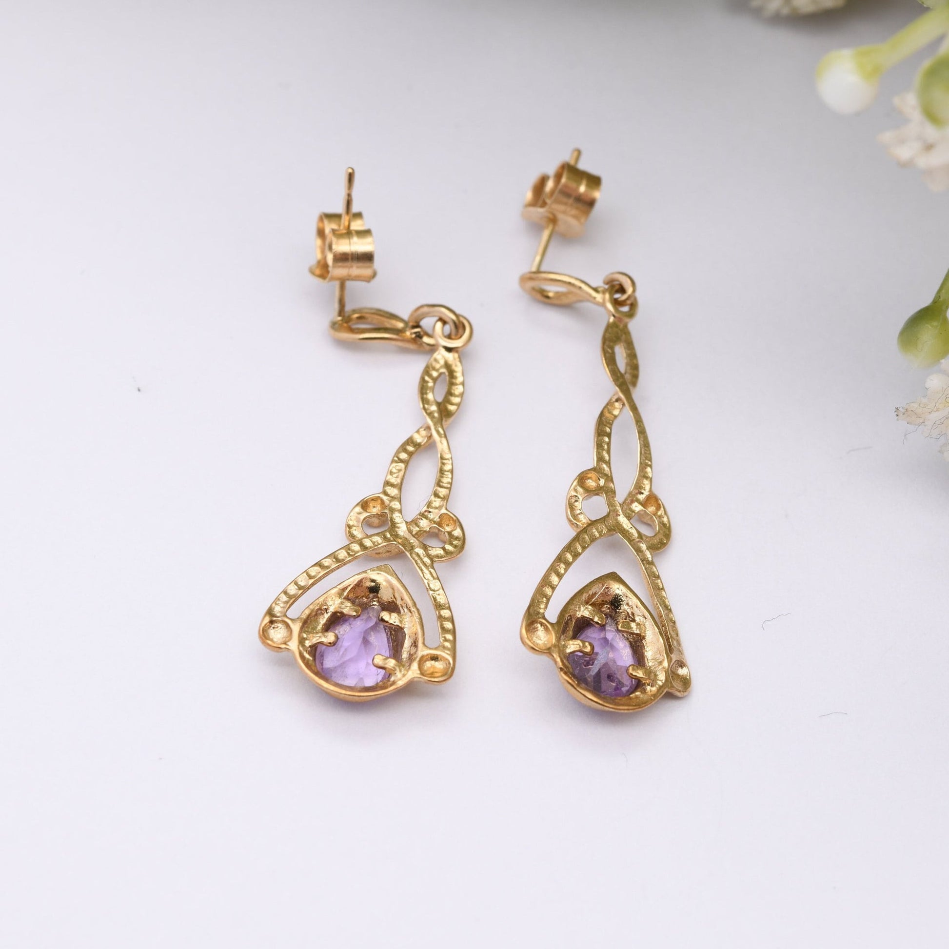 Vintage 9ct Gold Amethyst Drop Earrings