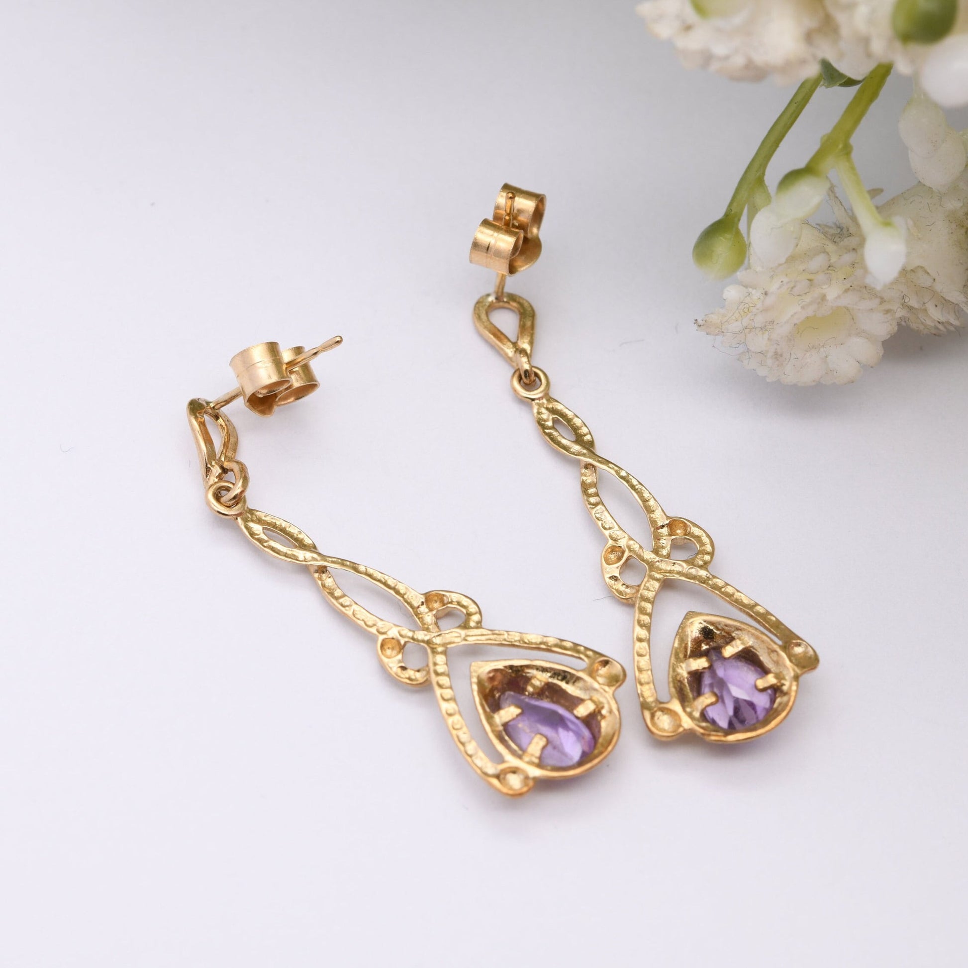 Vintage 9ct Gold Amethyst Drop Earrings