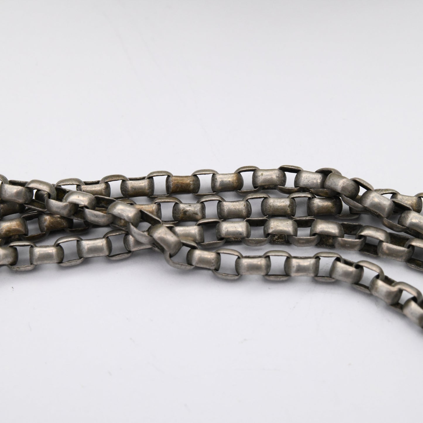 Antique Guard Chain with Twist Lock Clip