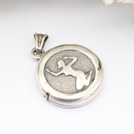 Vintage Sterling Silver Silhouette Locket Pendant with Woman Kneeling