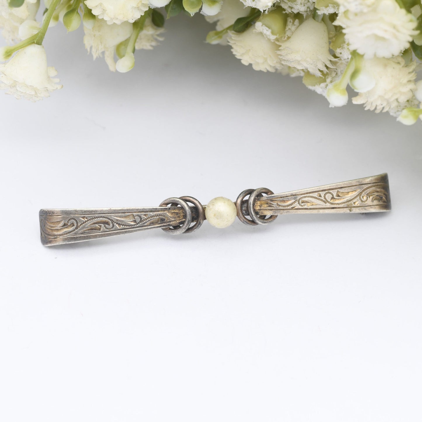 Vintage 835 Silver Faux Pearl Bar Brooch - Handarbeit | Hand Crafted | European German Silver | Engraved Scrolling Pattern