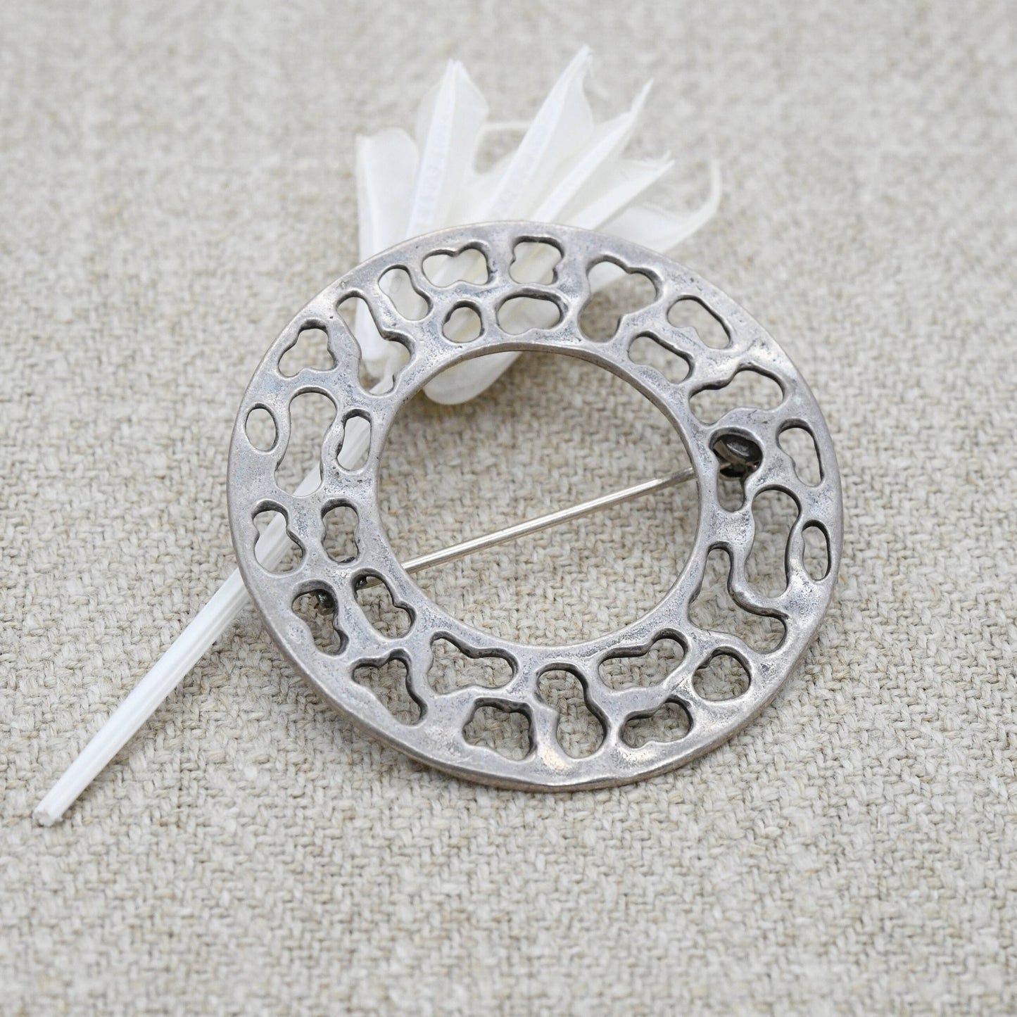 Vintage Sterling Silver Circle Brooch