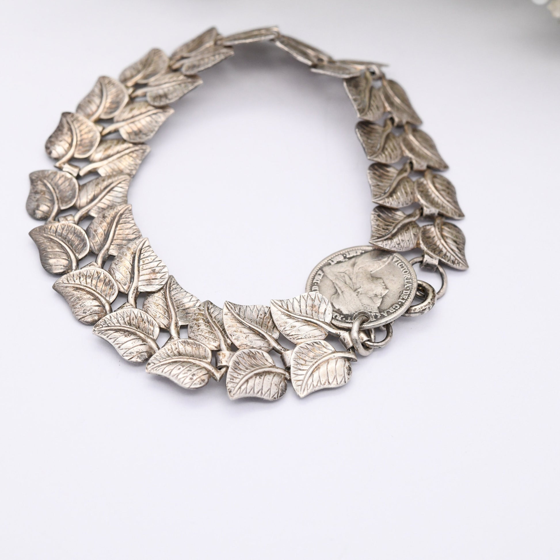 Vintage Sterling Silver Leaf Bracelet 1978 with Antique Victorian Coin Charm 1900 - Mid-Century Silver | Detailed Antique Style