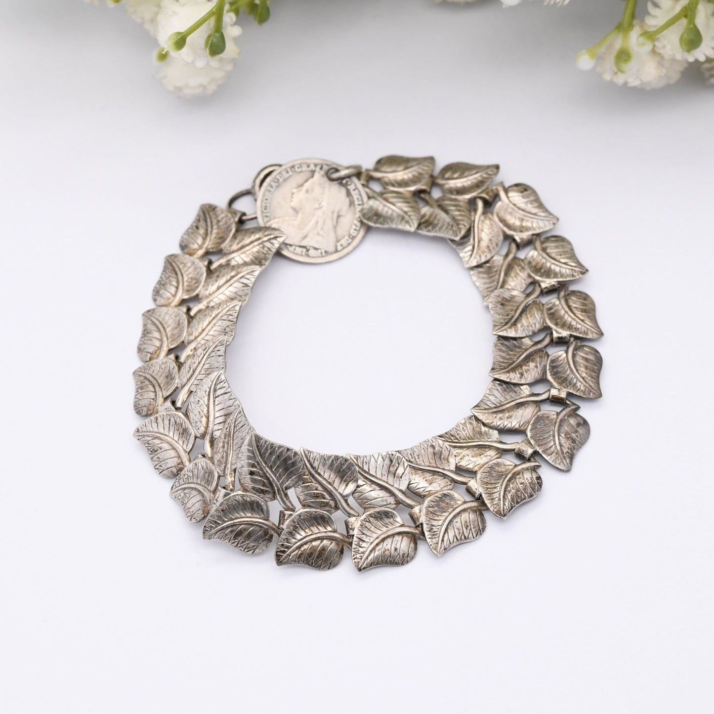 Vintage Sterling Silver Leaf Bracelet 1978 with Antique Victorian Coin Charm 1900 - Mid-Century Silver | Detailed Antique Style