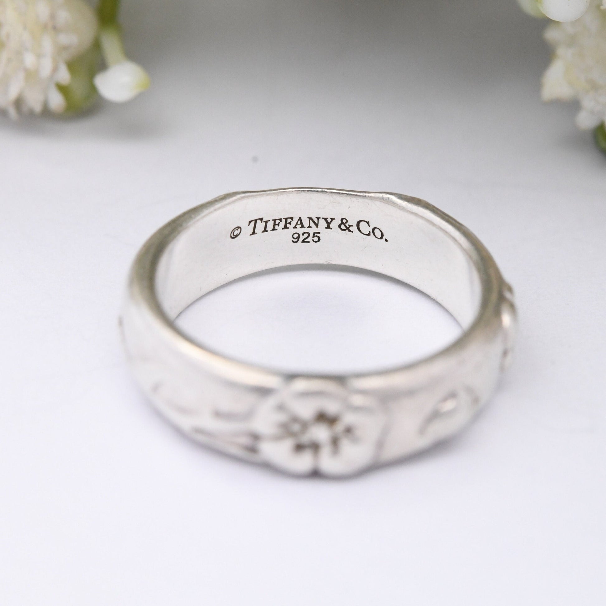 Tiffany & Co Sterling Silver Flower Ring - Designer Floral Form Band Ring | Everyday Silver | Nature Lover | UK Size - M | US Size - 6 1/4