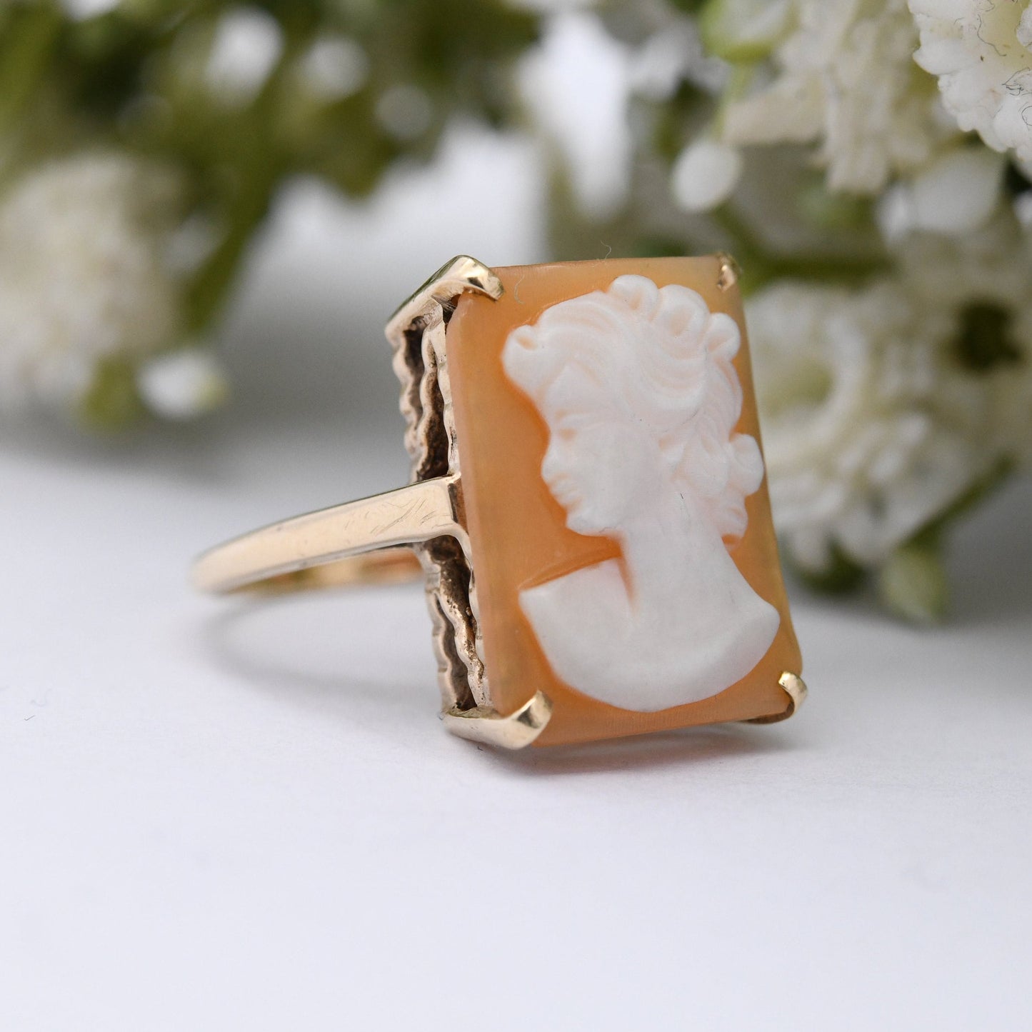 Vintage 9ct Gold Cameo Ring