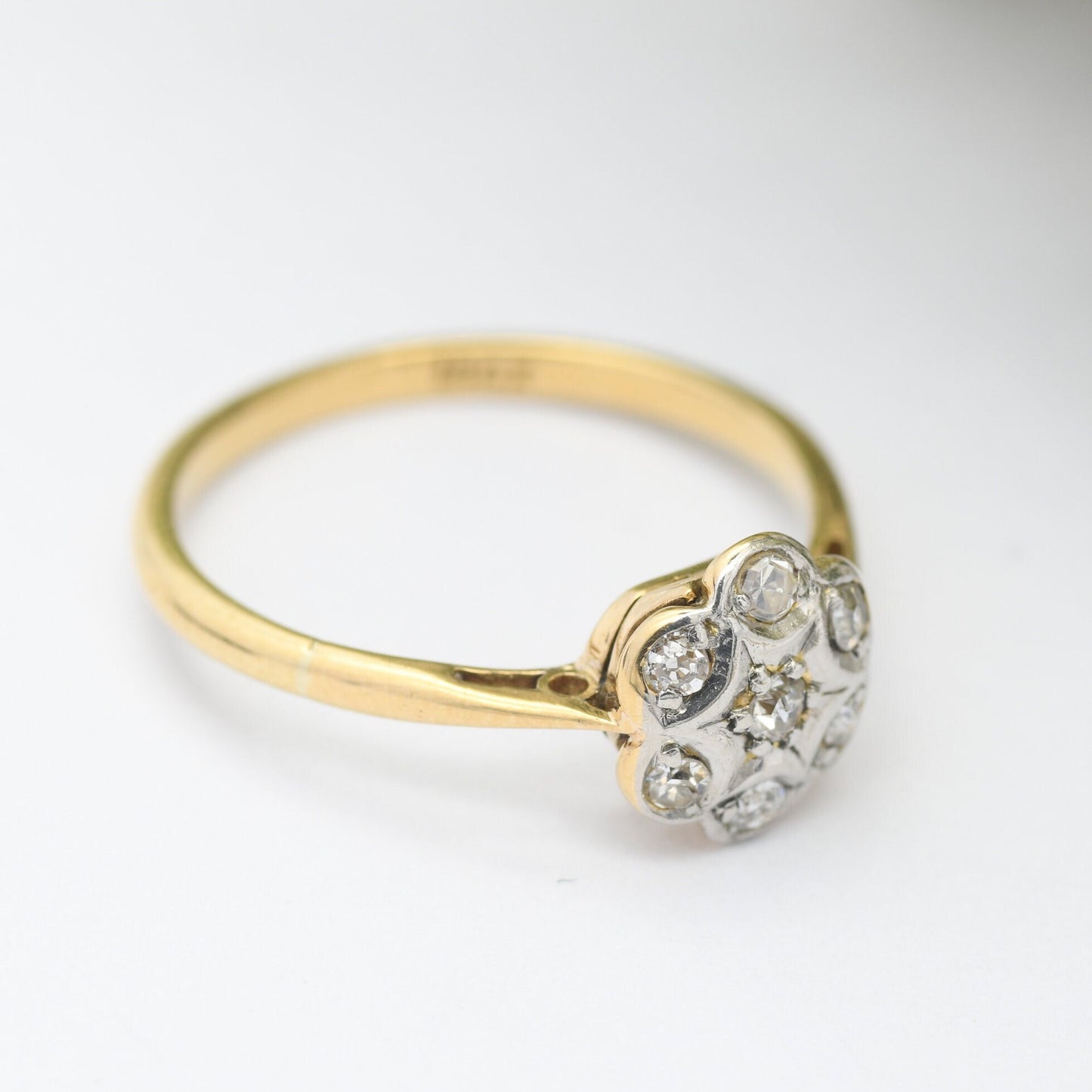 Vintage 18ct Gold Diamond Ring