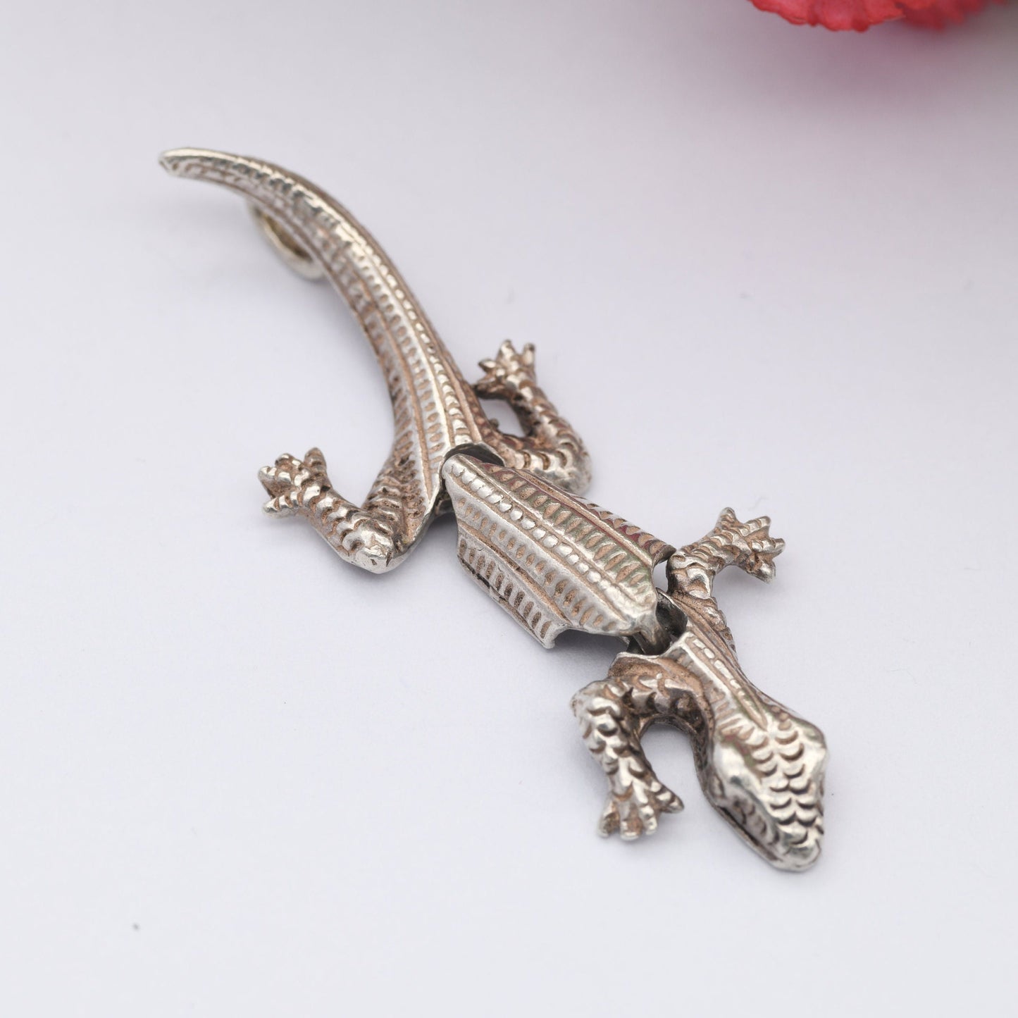 Vintage Sterling Silver Articulated Lizard Charm Pendant - Detailed Moving Animal Necklace | Textured Design | Hidden Bale