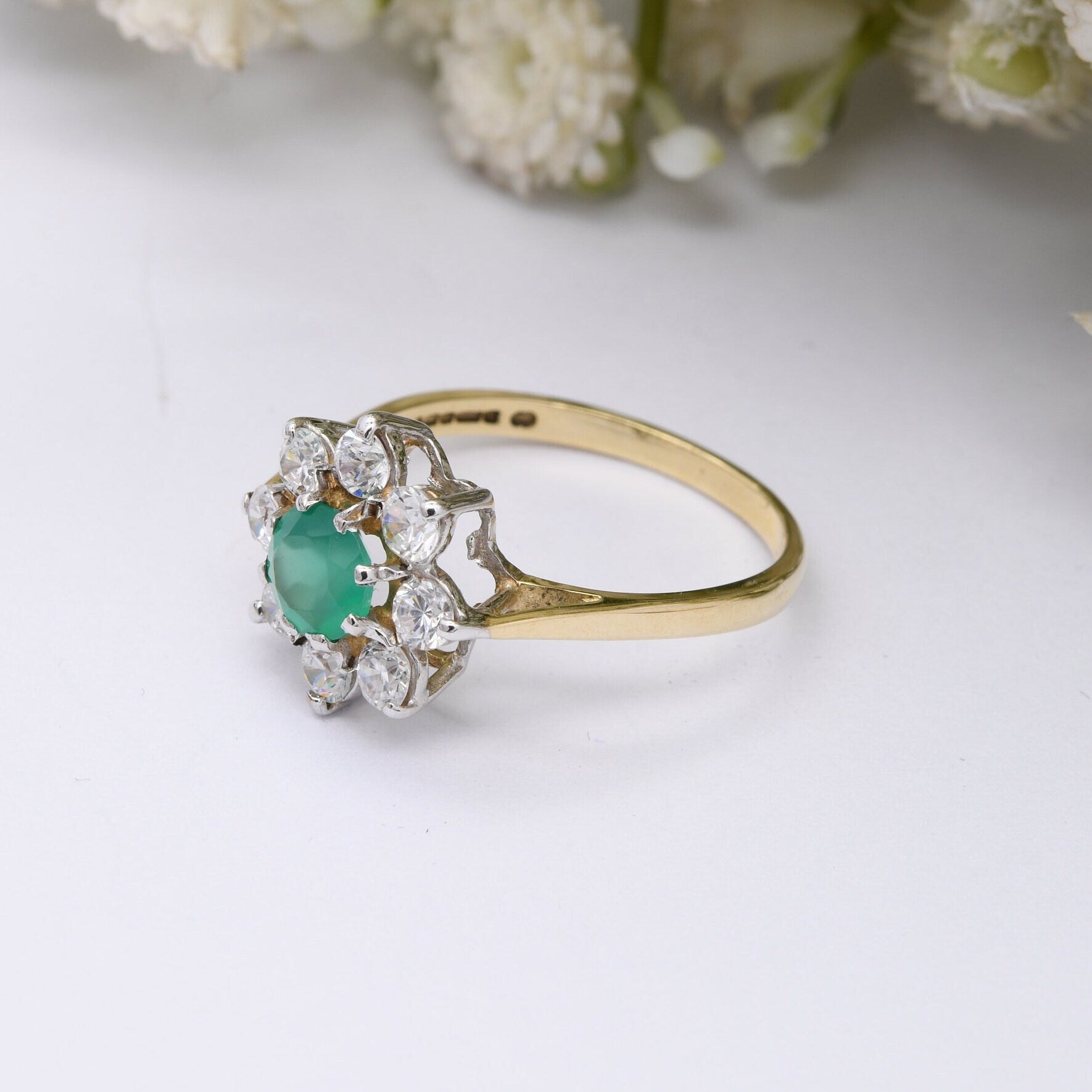 Vintage 9ct Gold Green Stone CZ Flower Cluster Ring 1992 - Cocktail Statement Ring | UK Size - P | US Size - 7 1/2