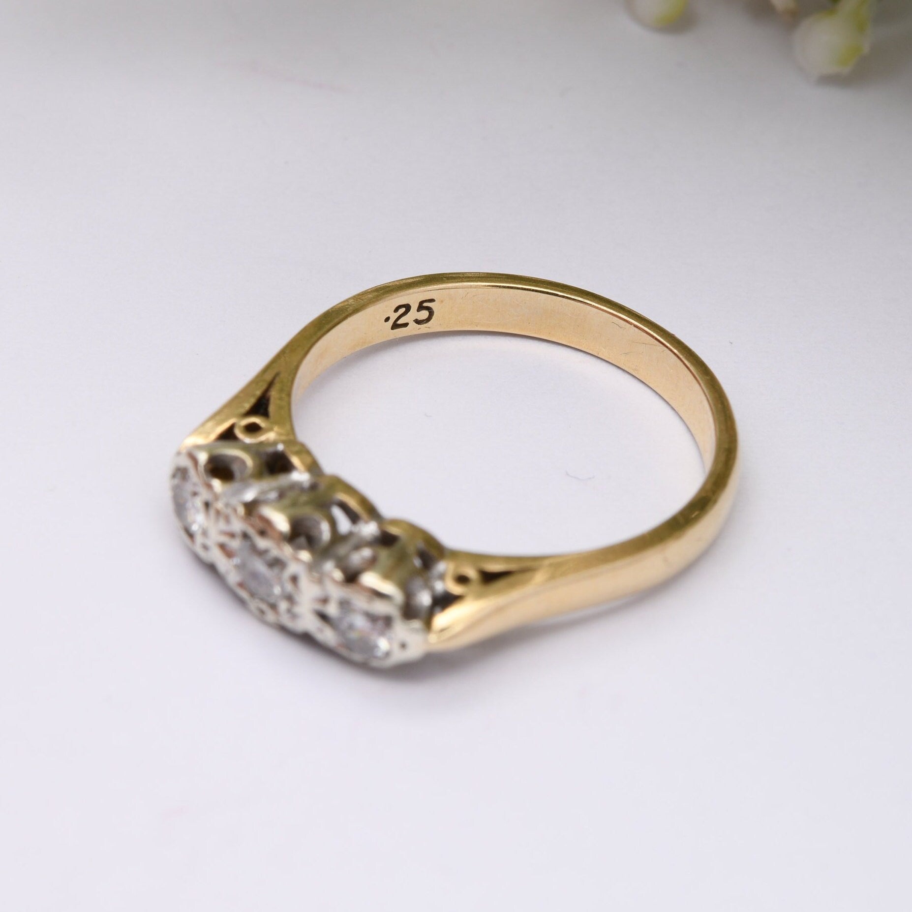 Vintage 9ct Gold Three Stone Diamond Ring - .25 Carats 25 Points | Illusion Set Engagement Ring | UK Size - N | US Size - 6 3/4