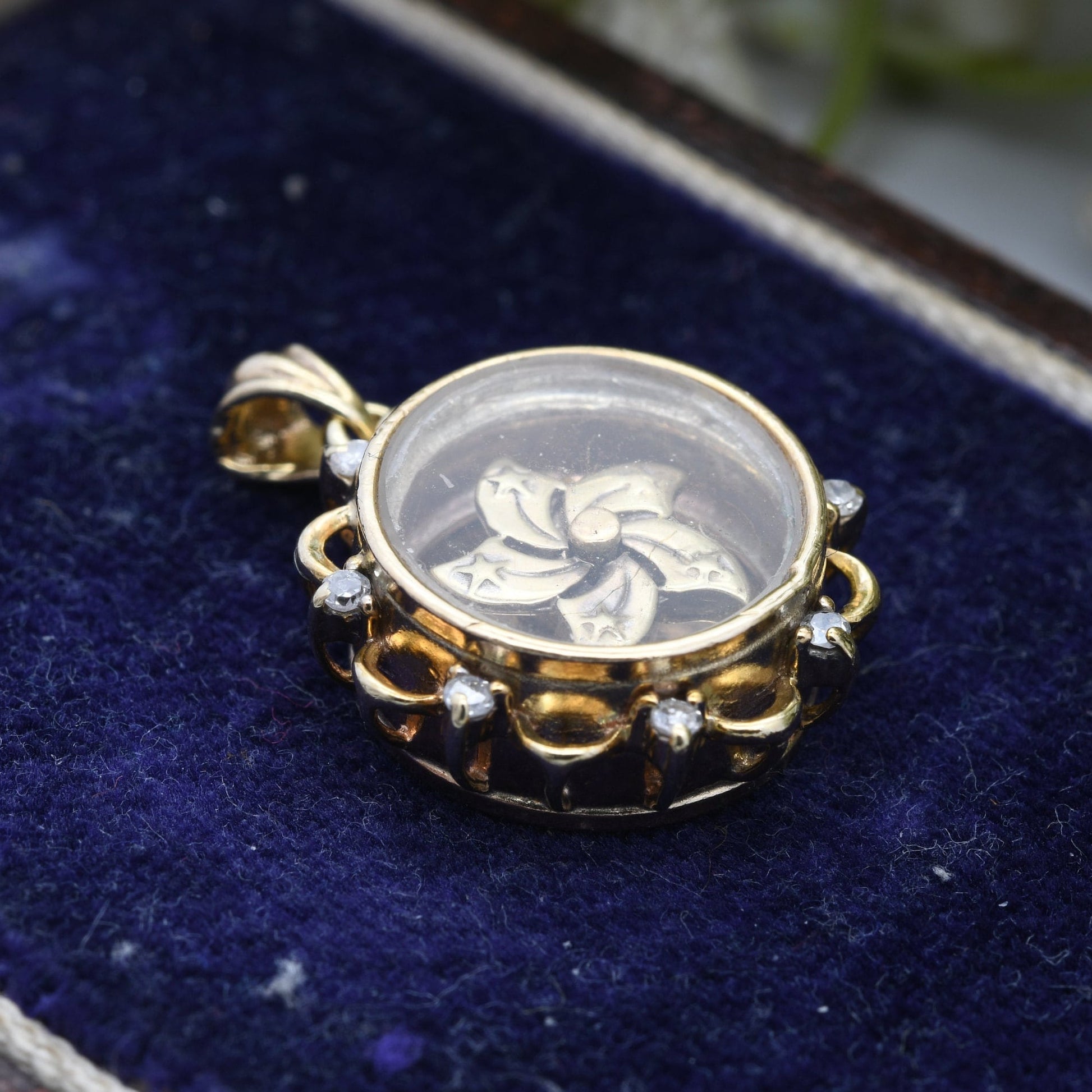 Vintage 9ct Gold Diamond Pendant with Star Spinner in Glass Mount - Star Wheel Fob Pendant