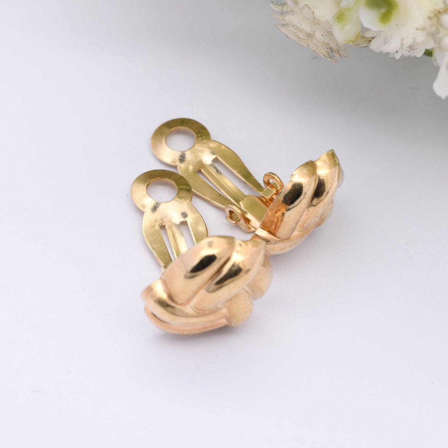 Vintage 9ct Gold Large Twist Clip On Earrings