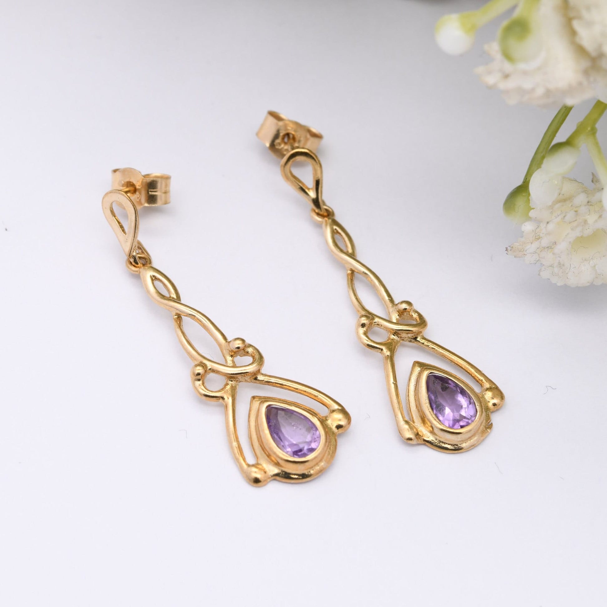 Vintage 9ct Gold Amethyst Drop Earrings