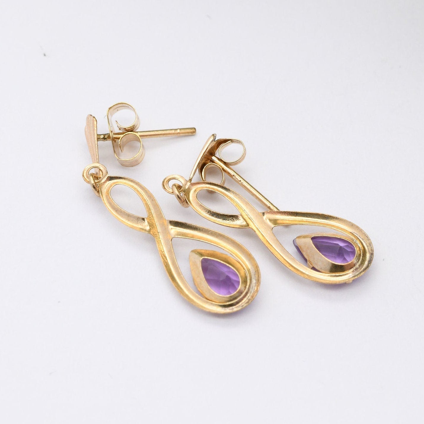 Vintage 9ct Gold Amethyst Drop Earrings